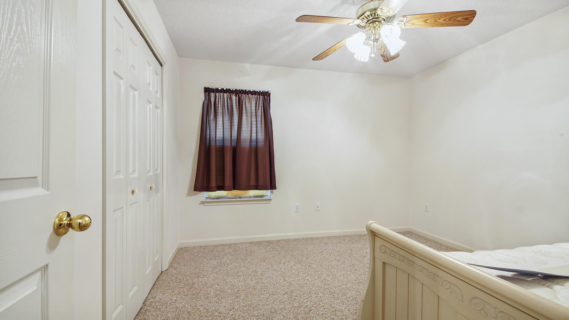 OAKWOOD HILLS UNIT 1 - Residential