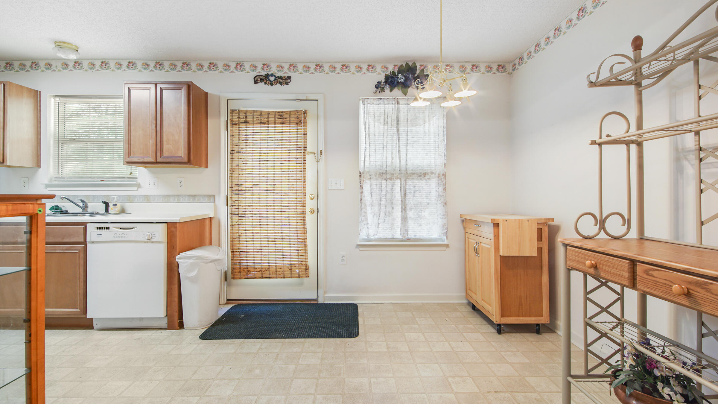 OAKWOOD HILLS UNIT 1 - Residential