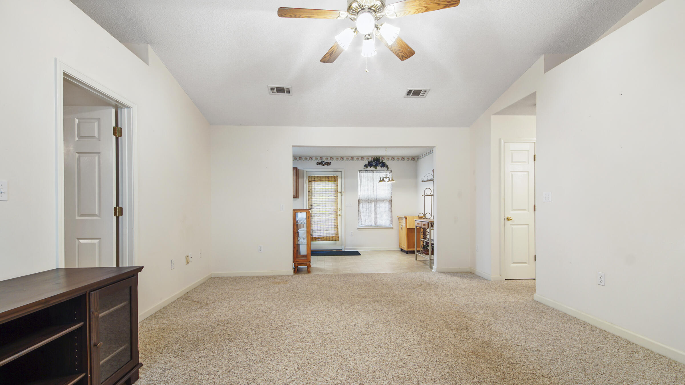 OAKWOOD HILLS UNIT 1 - Residential