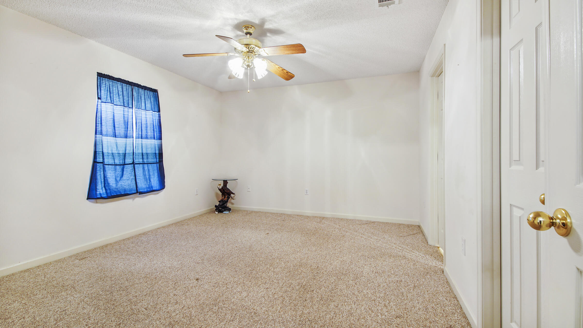 OAKWOOD HILLS UNIT 1 - Residential