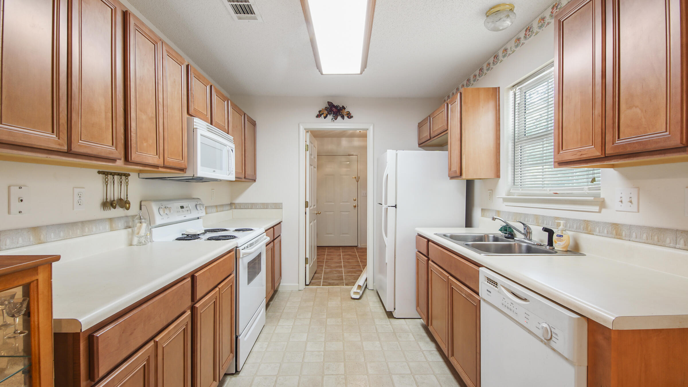 OAKWOOD HILLS UNIT 1 - Residential