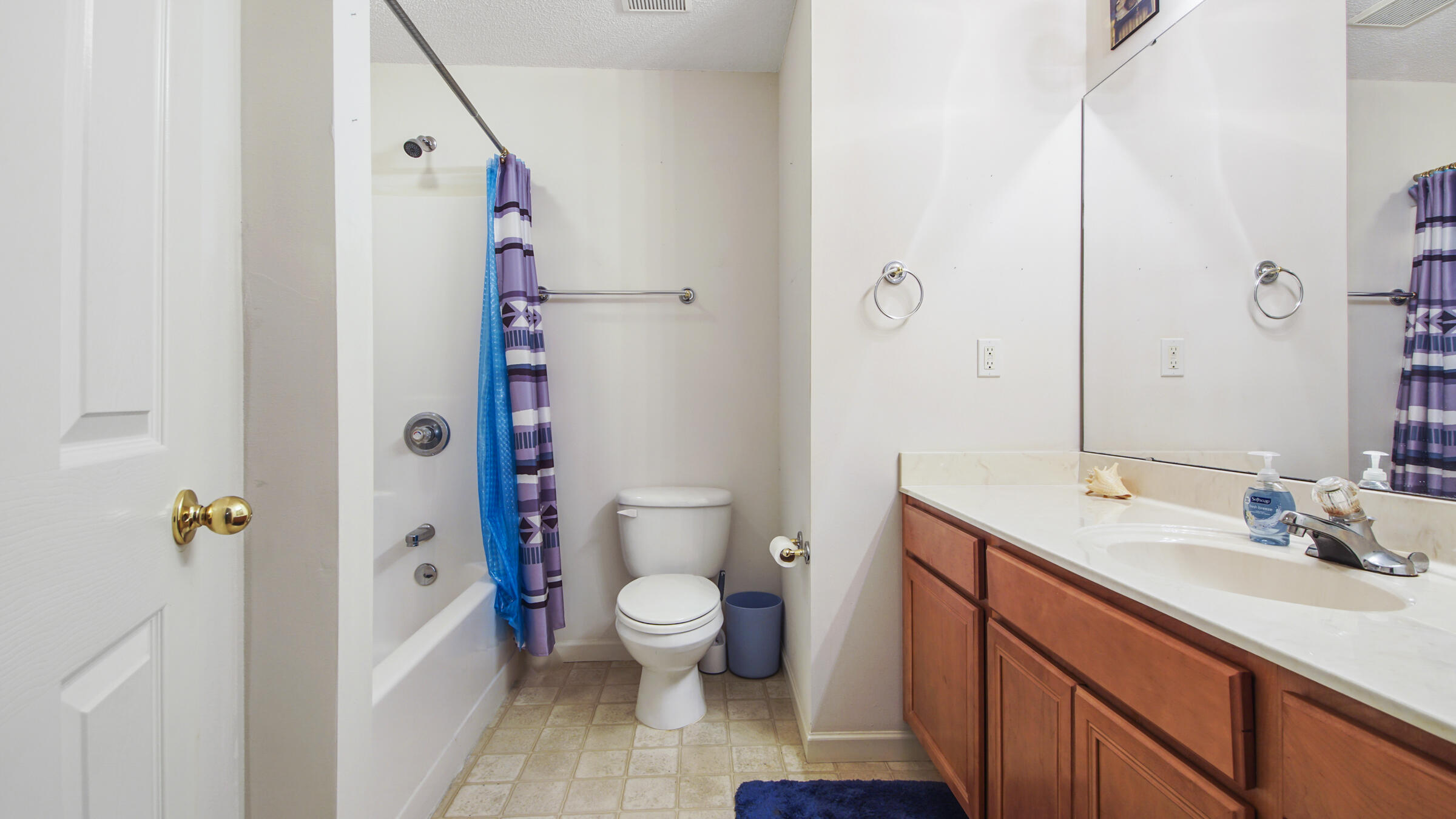 OAKWOOD HILLS UNIT 1 - Residential