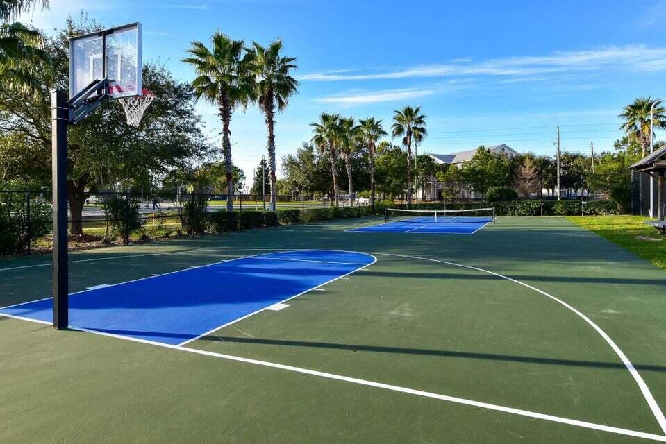 THE PALMS OF DESTIN - Residential