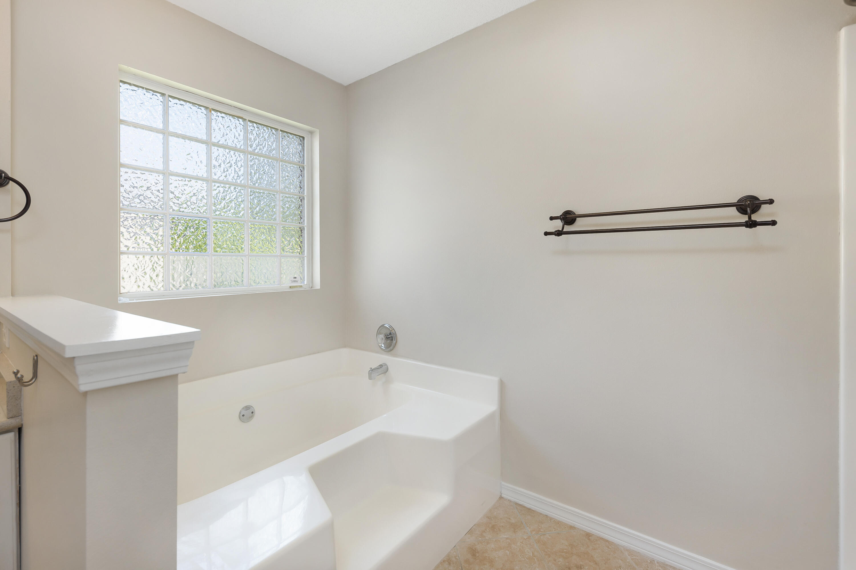 SHADOW OAK S/D - Residential