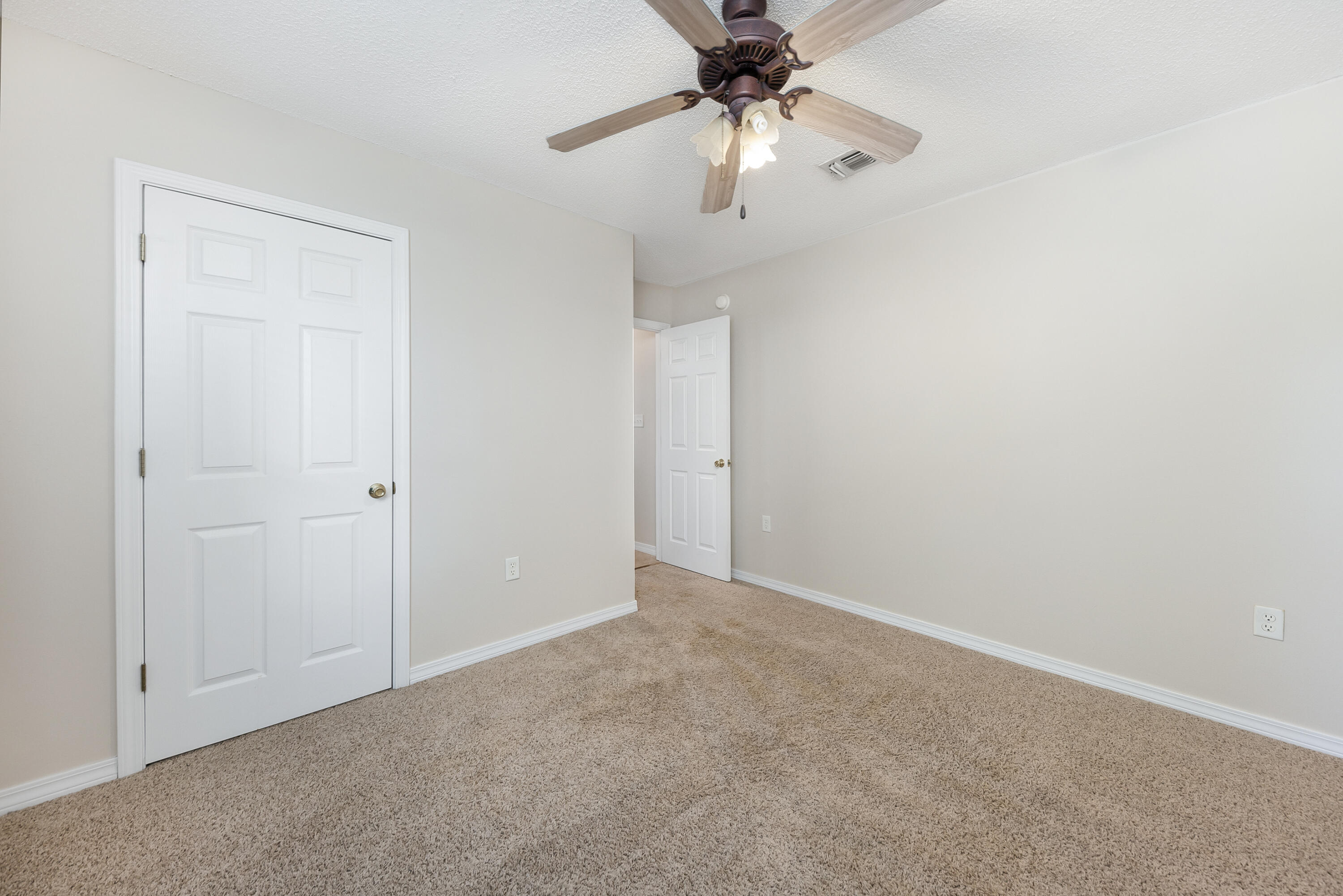 SHADOW OAK S/D - Residential