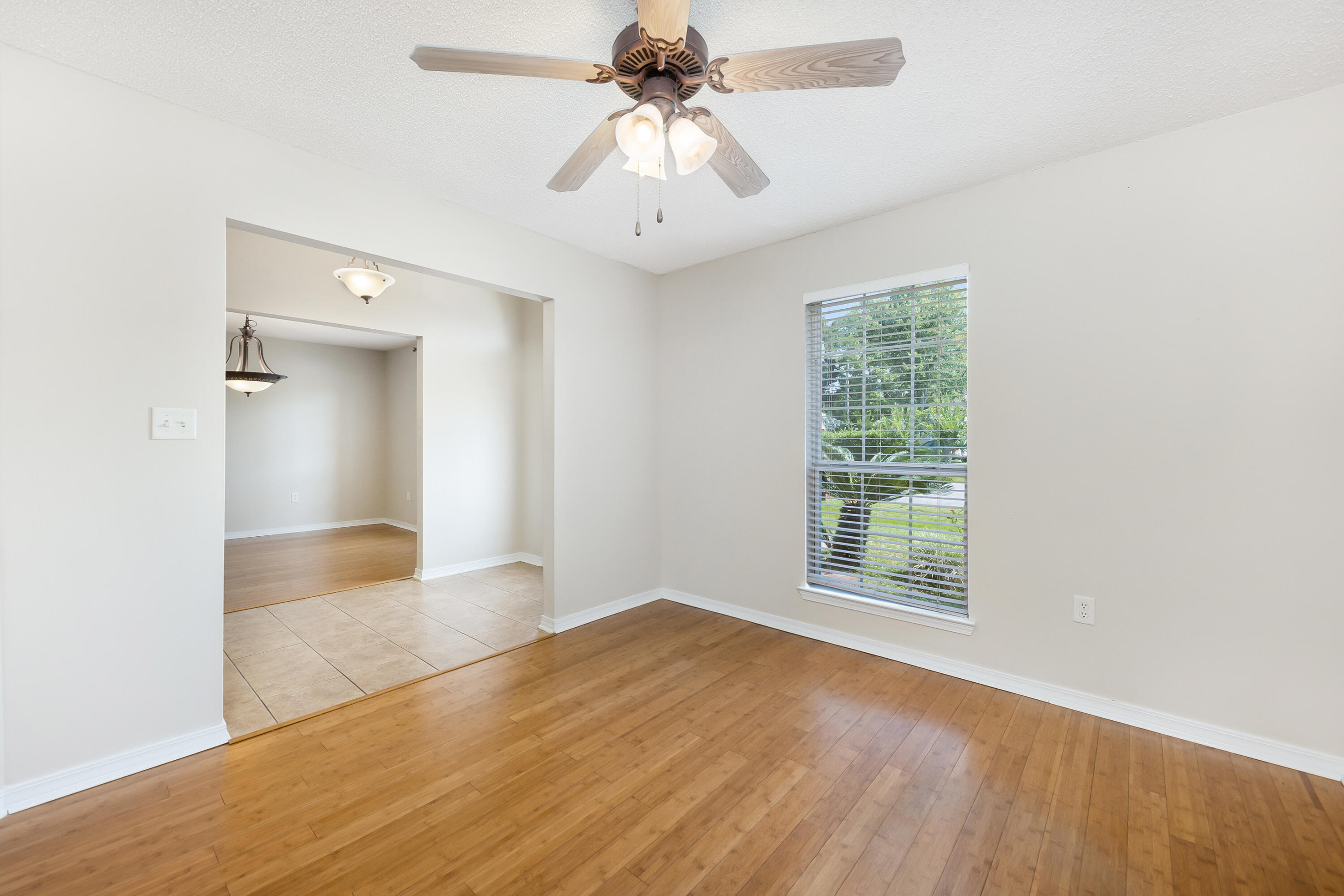 SHADOW OAK S/D - Residential