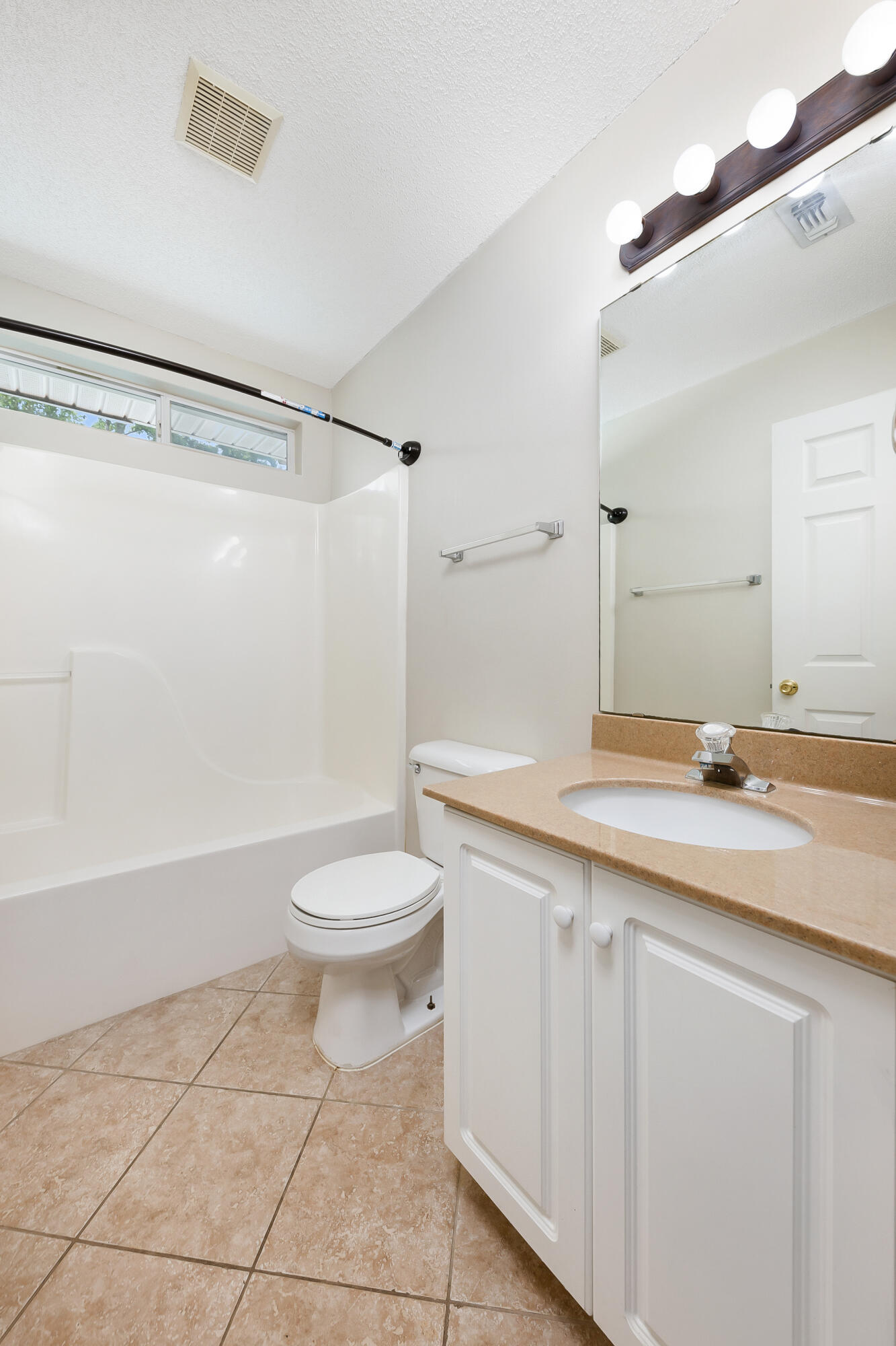 SHADOW OAK S/D - Residential