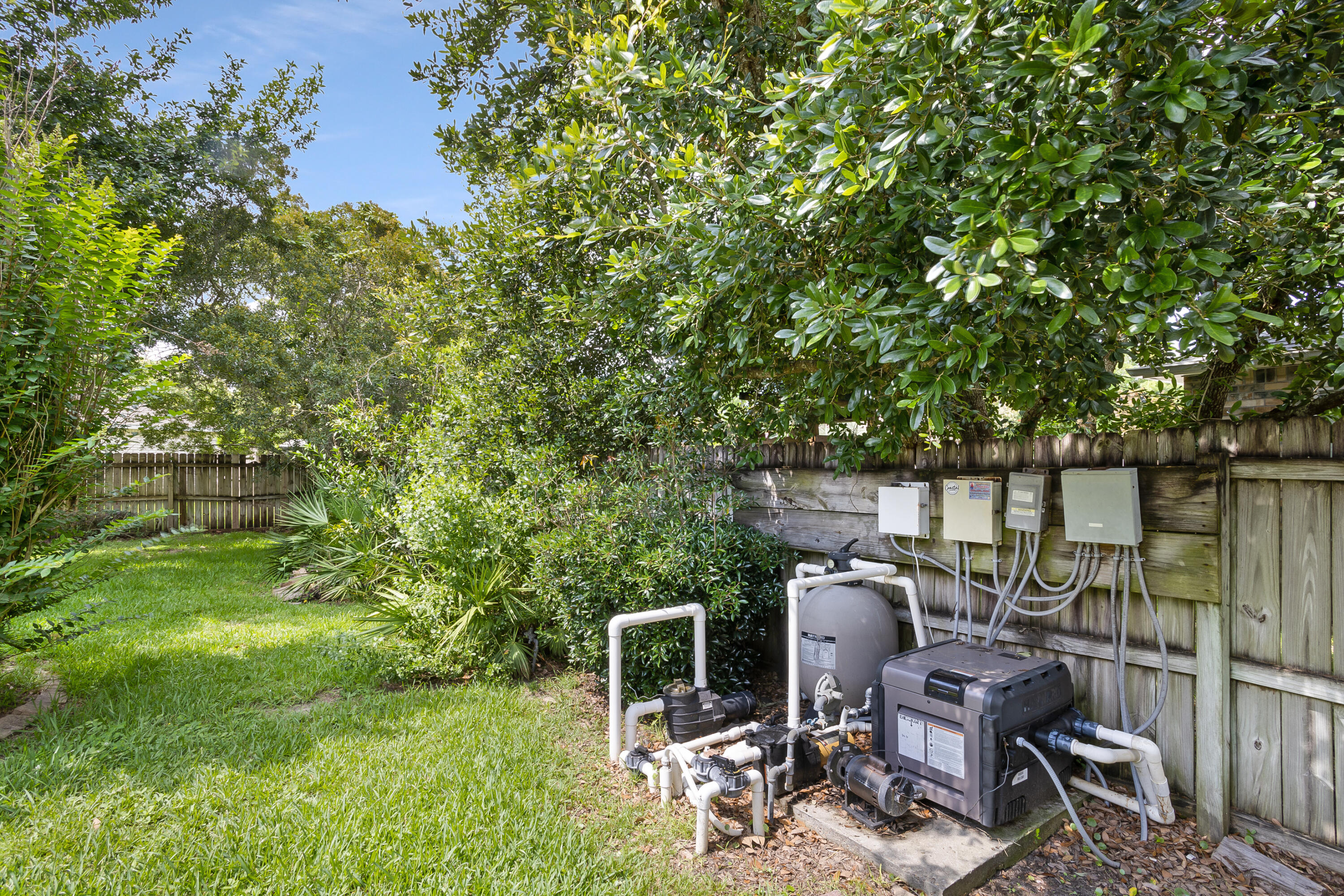 SHADOW OAK S/D - Residential