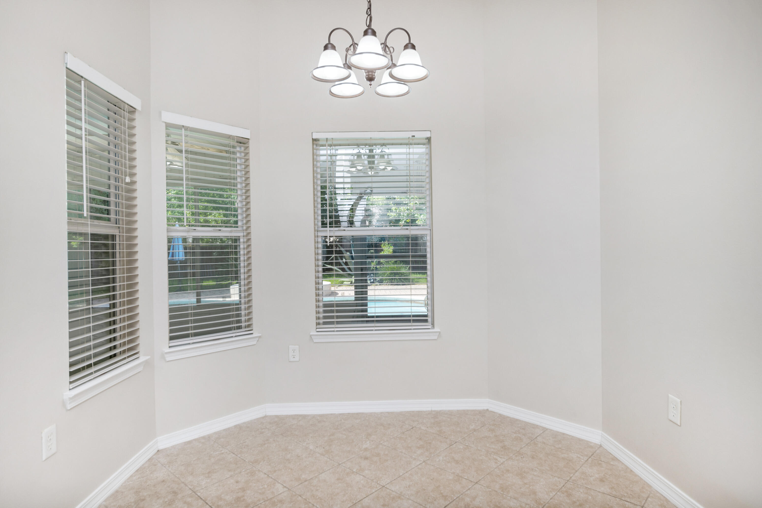 SHADOW OAK S/D - Residential