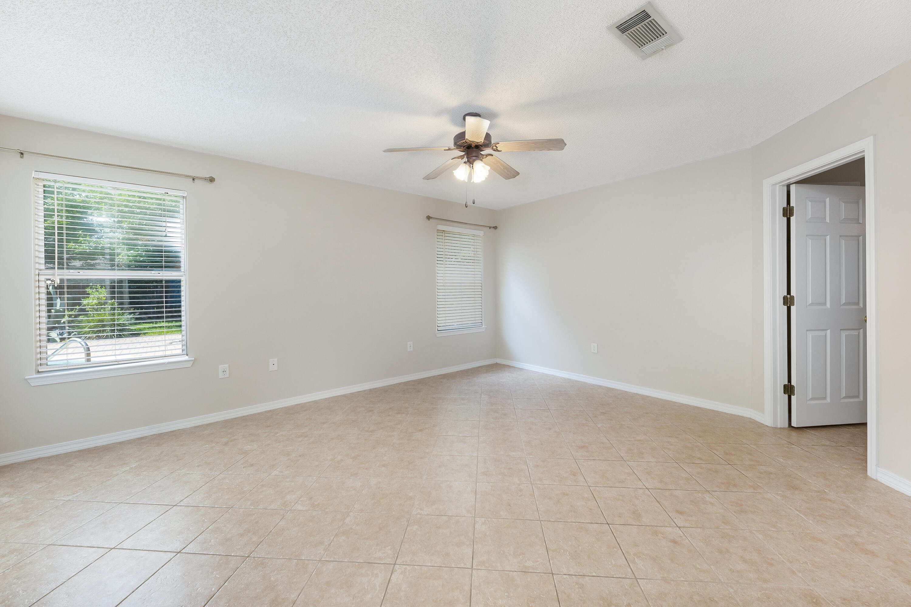 SHADOW OAK S/D - Residential