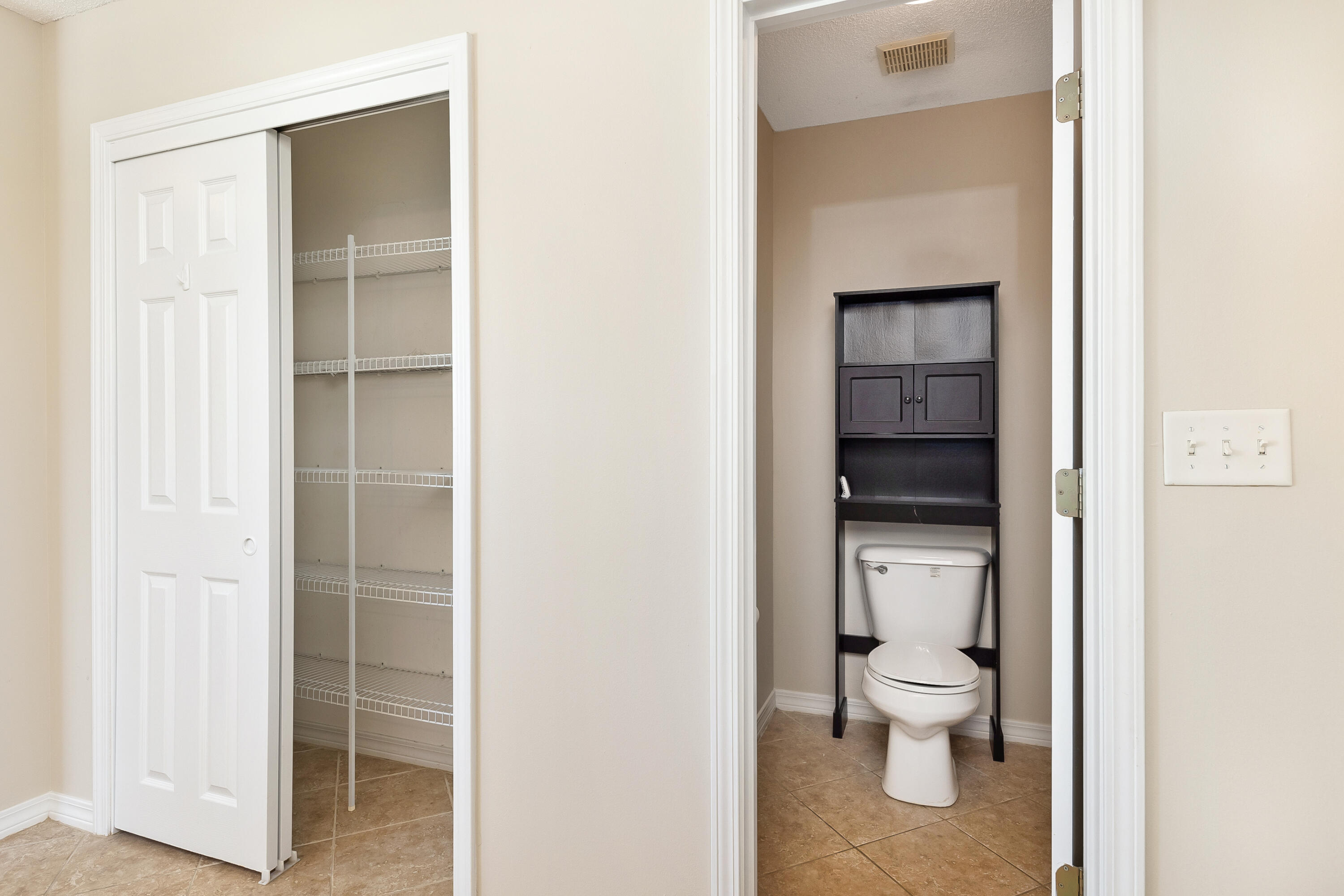 SHADOW OAK S/D - Residential