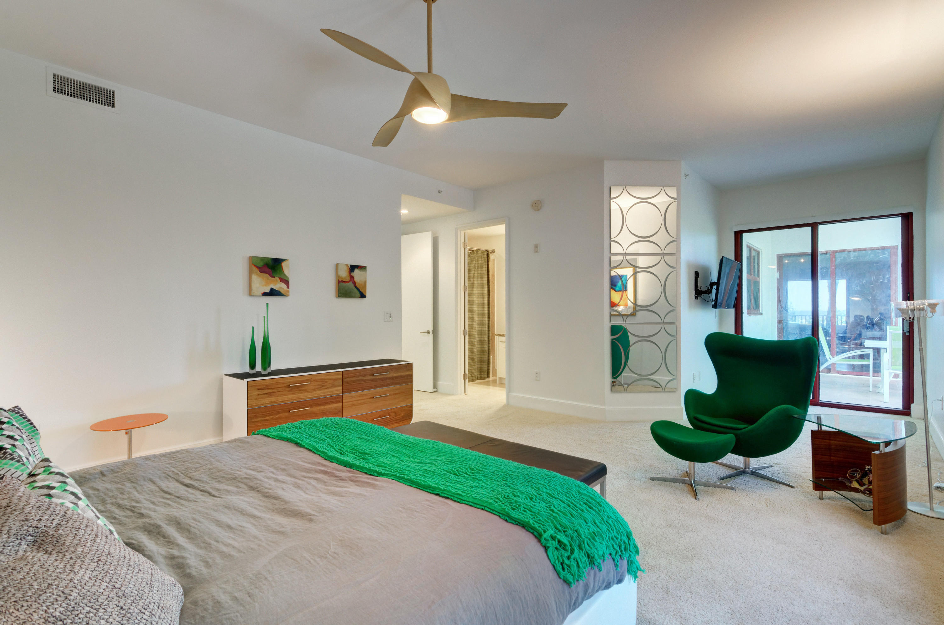 SANCTUARY BY THE SEA - Residential