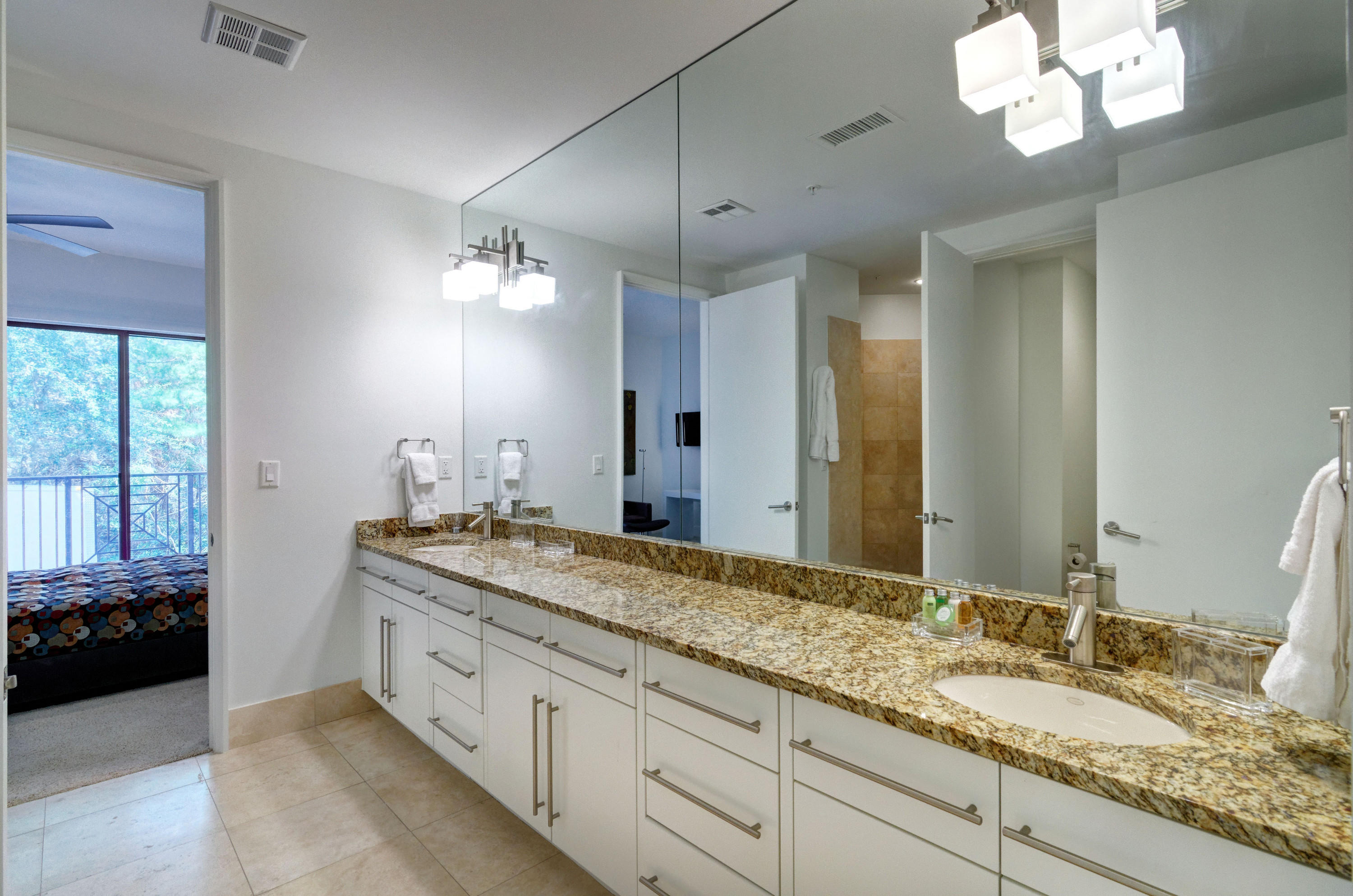 SANCTUARY BY THE SEA - Residential