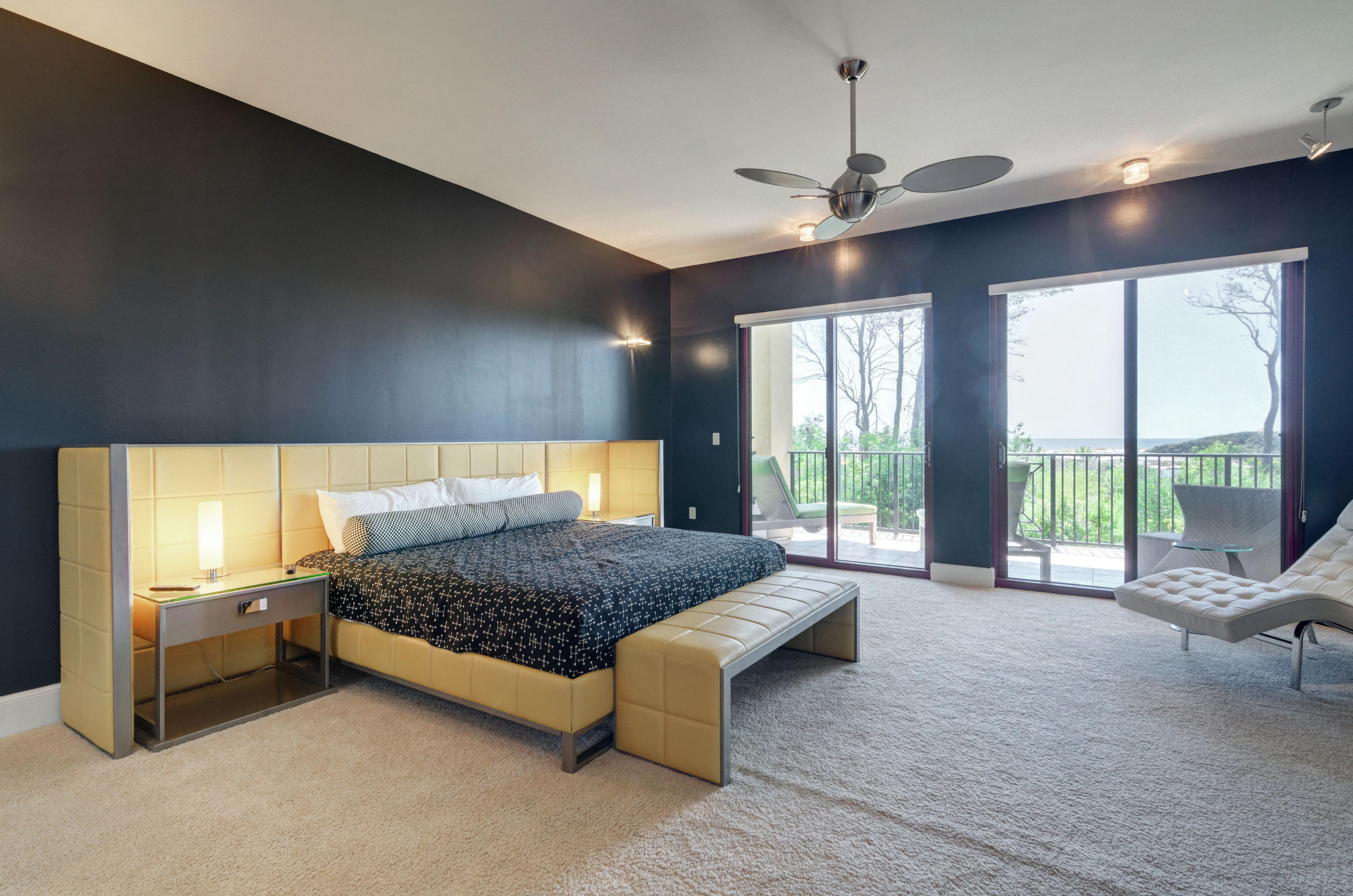 SANCTUARY BY THE SEA - Residential