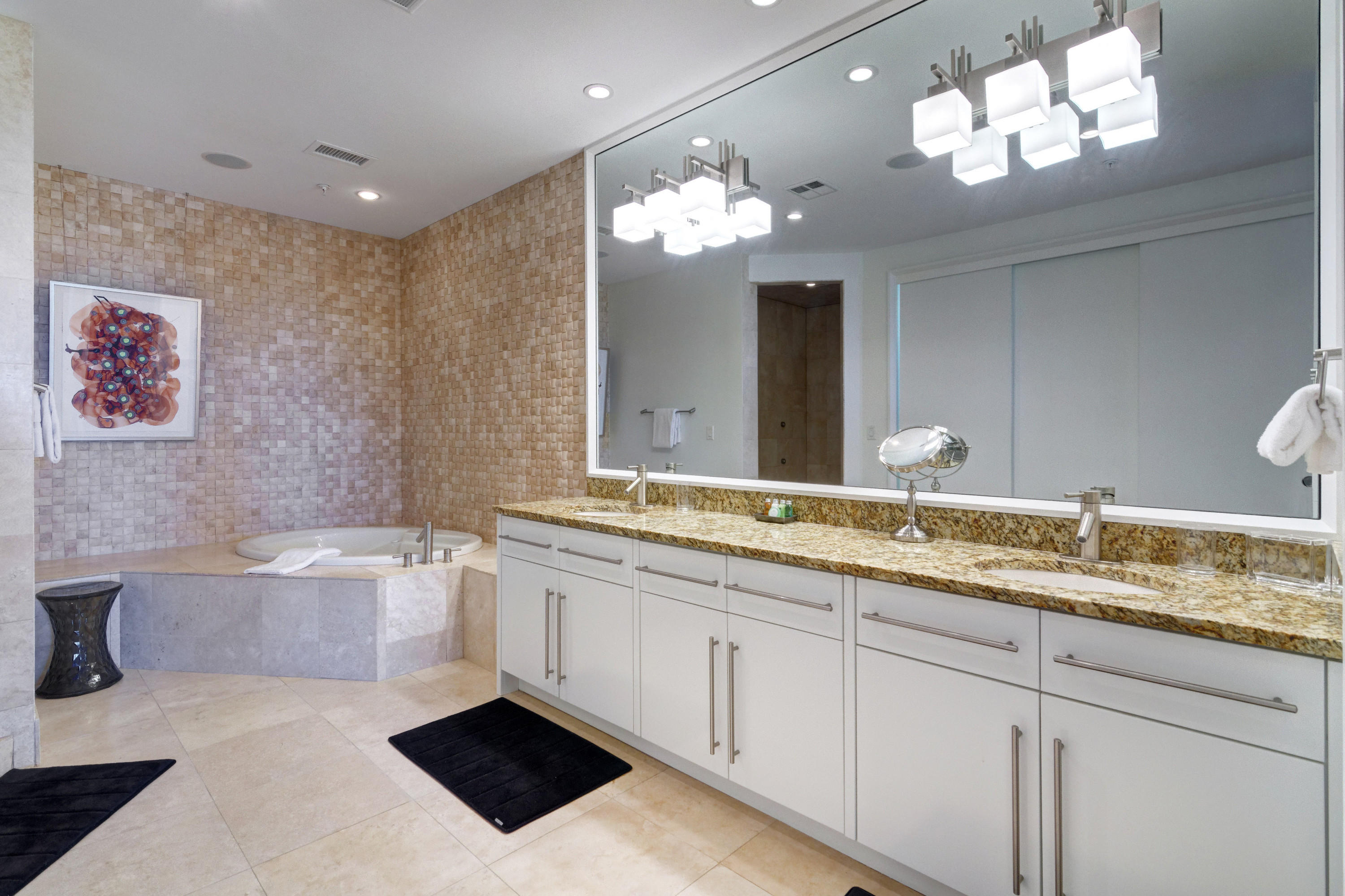 SANCTUARY BY THE SEA - Residential