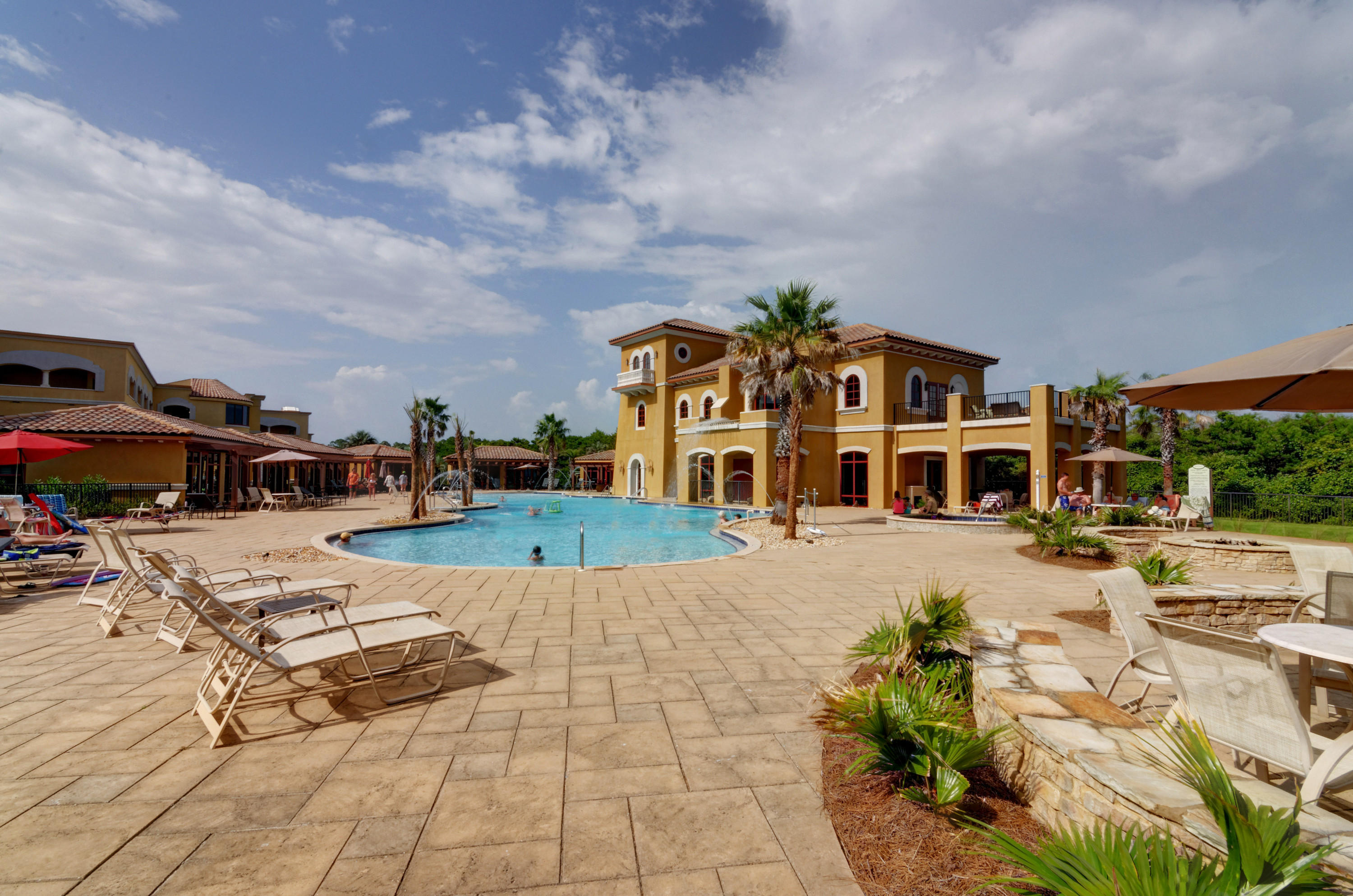 SANCTUARY BY THE SEA - Residential