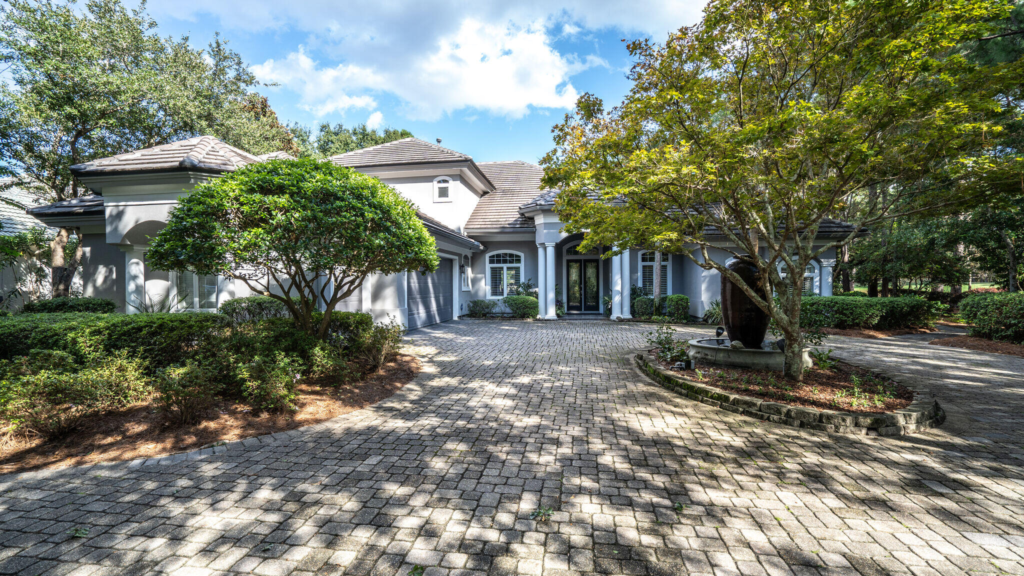 BURNT PINE - Residential