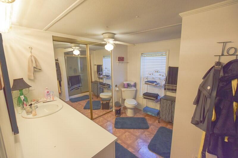 CHARLOTTE ESTATES - Residential