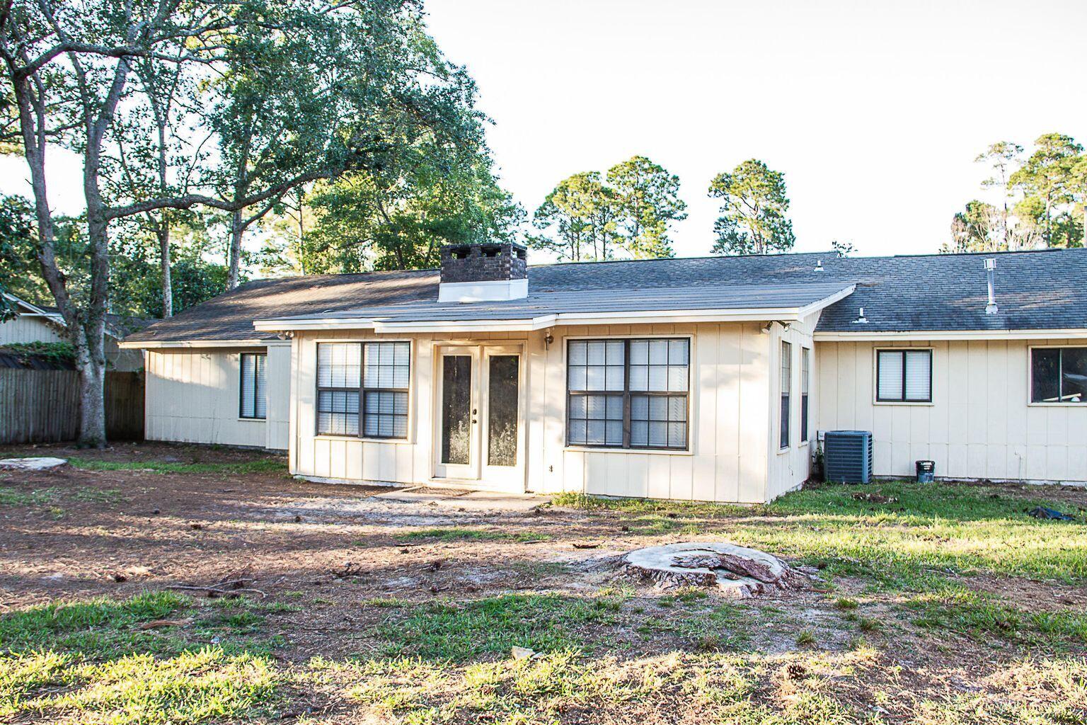PINEWOOD ESTATES - Residential