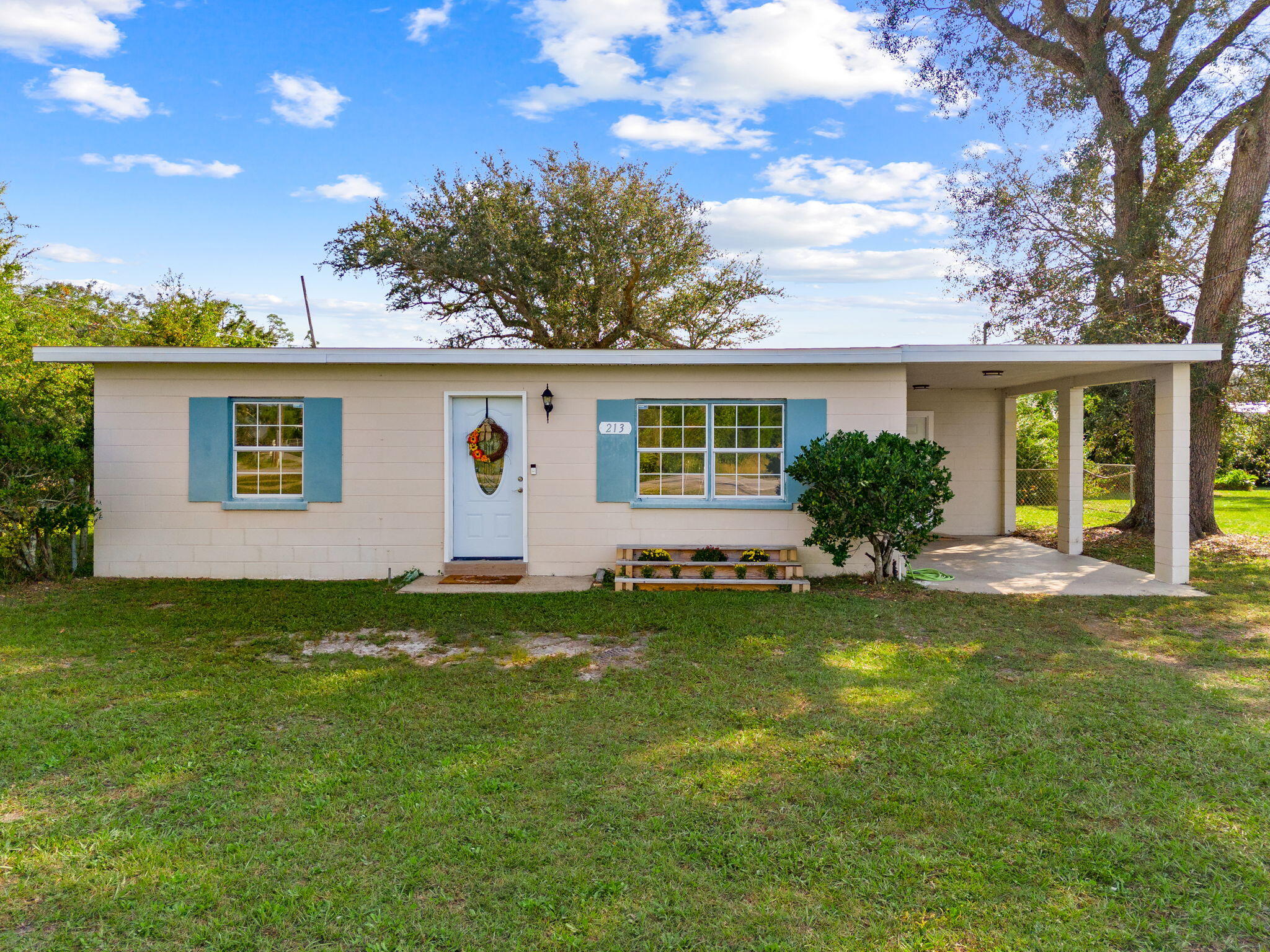 NO RECORDED SUBDIVISION - Residential