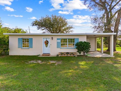 Photo of 213 S Berthe Avenue, Panama City, FL 32404 (MLS # 988485) Photo of 213 S Berthe Avenue, Panama City, FL 32404 (MLS # 988485)