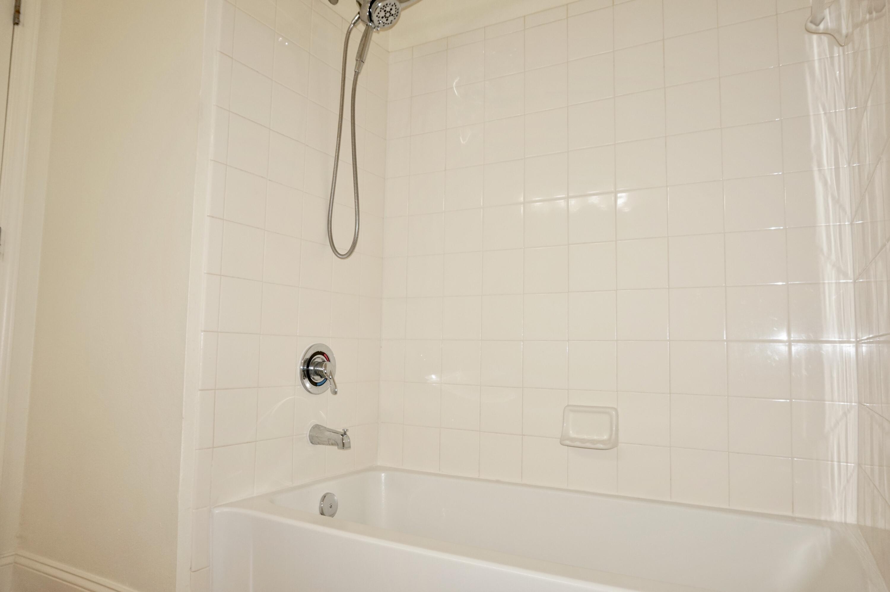 EAGLES LANDING S/D - Residential Lease