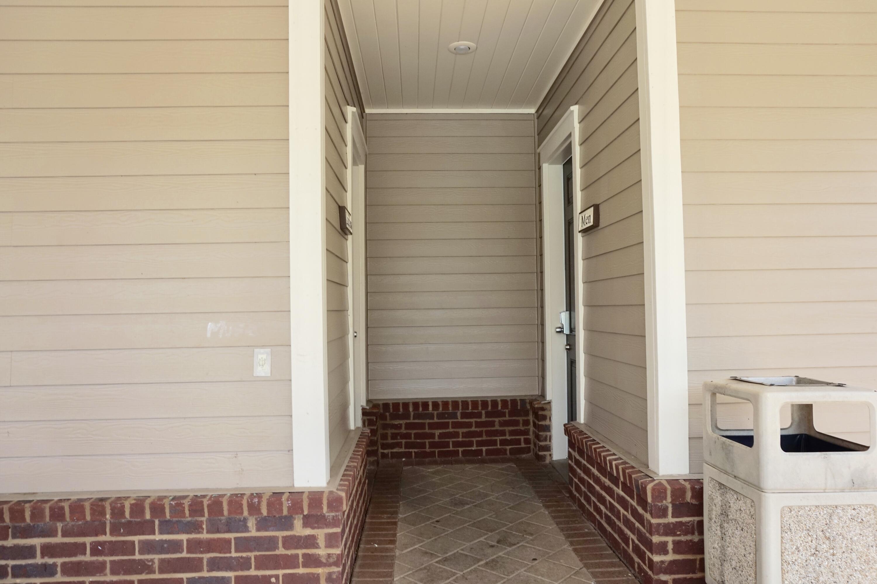 EAGLES LANDING S/D - Residential Lease