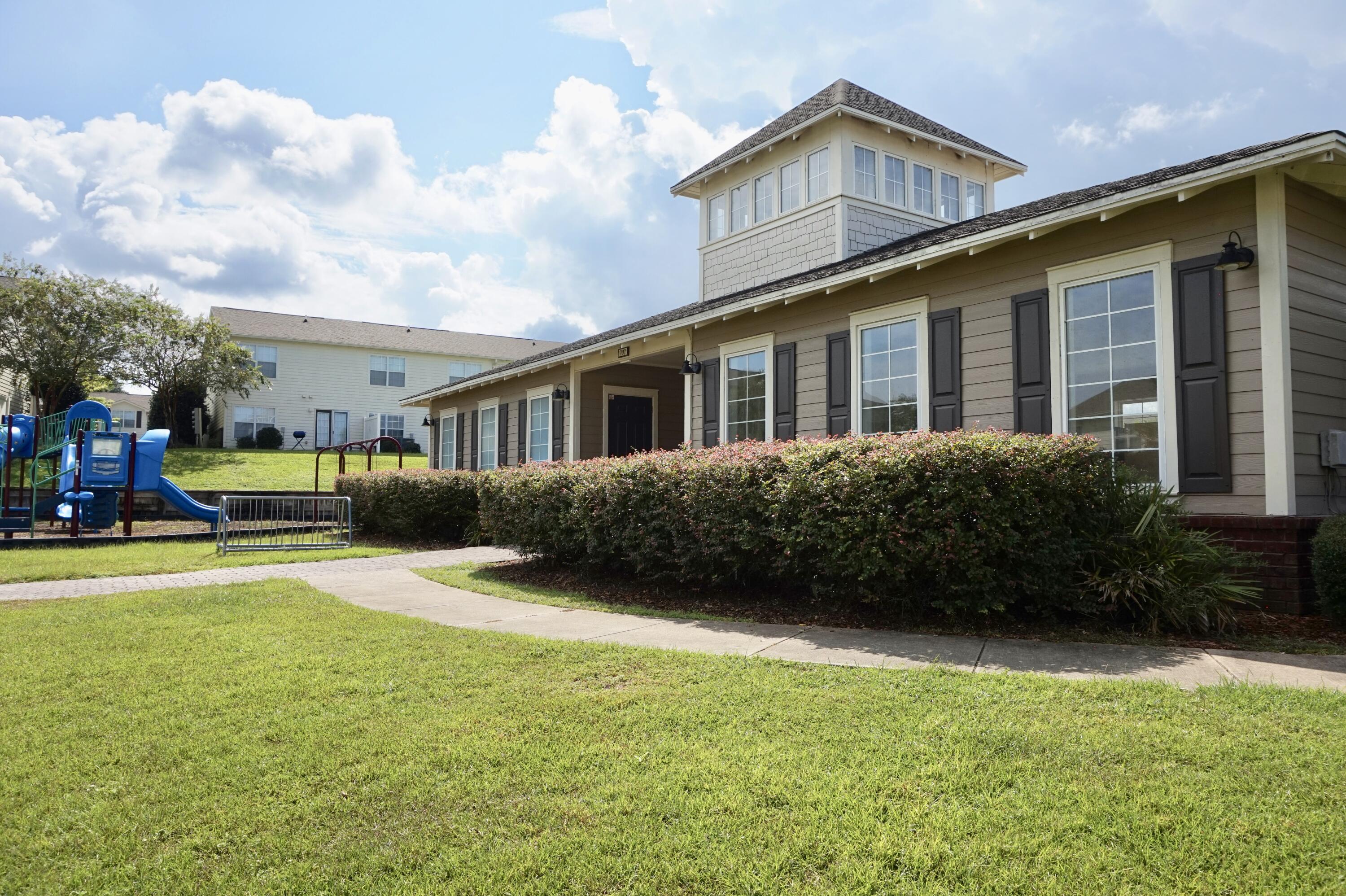 EAGLES LANDING S/D - Residential Lease