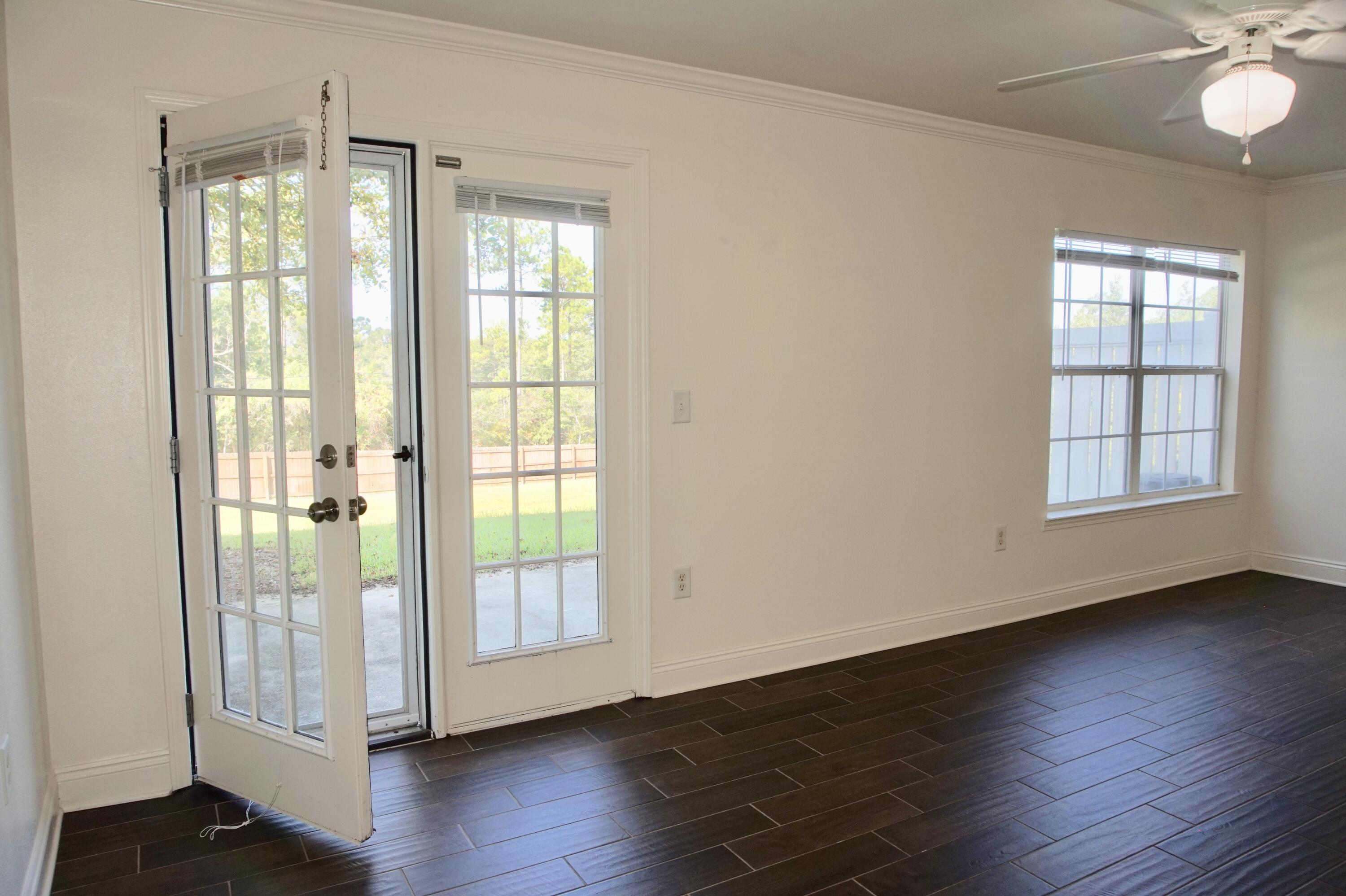 EAGLES LANDING S/D - Residential Lease