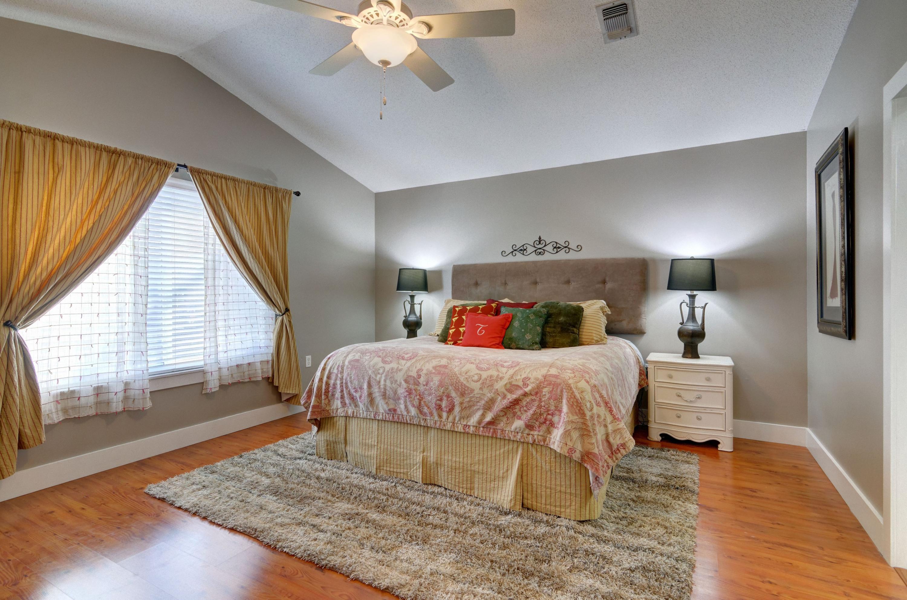 ORION LAKE - Residential