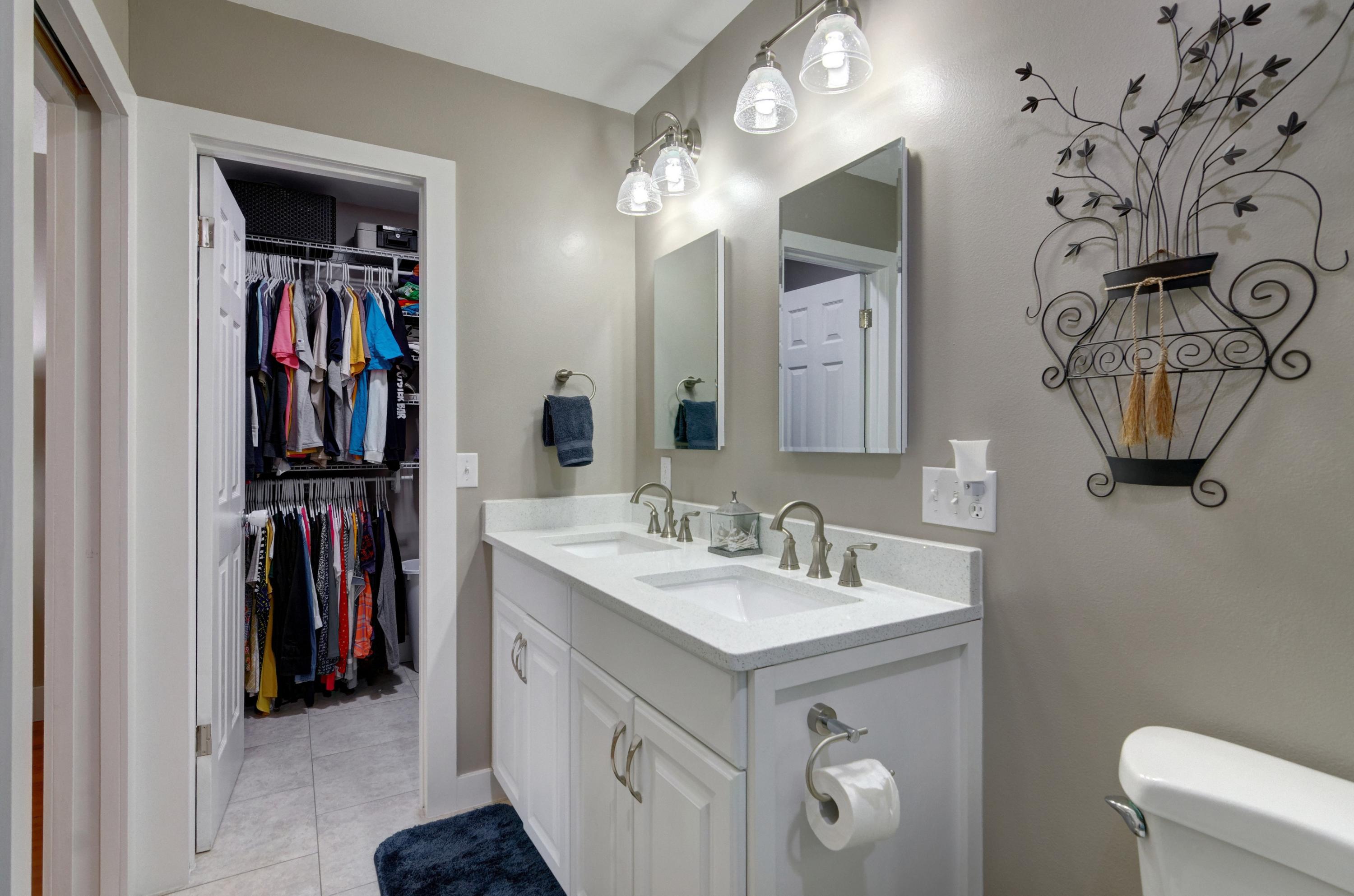 ORION LAKE - Residential