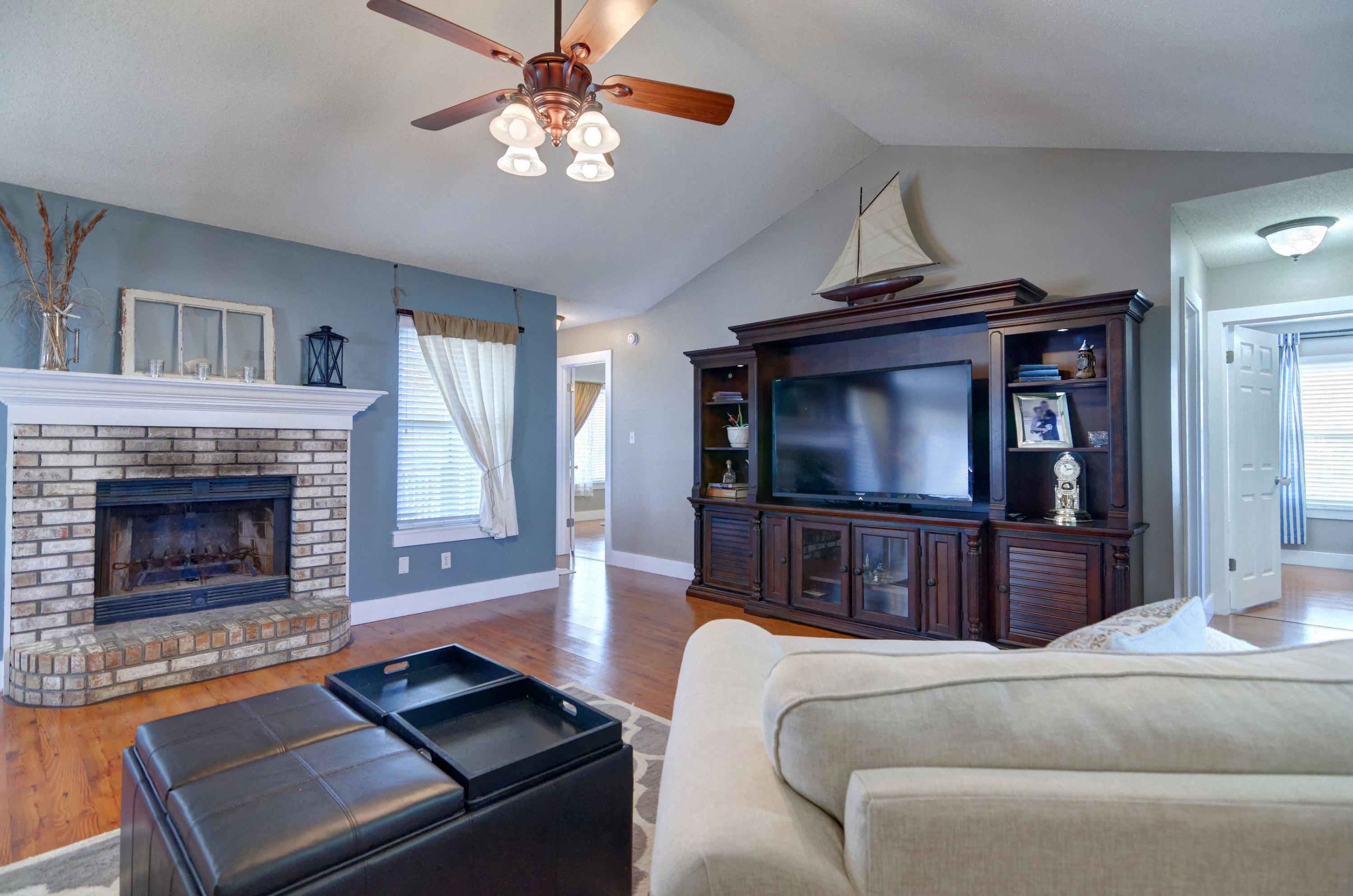 ORION LAKE - Residential