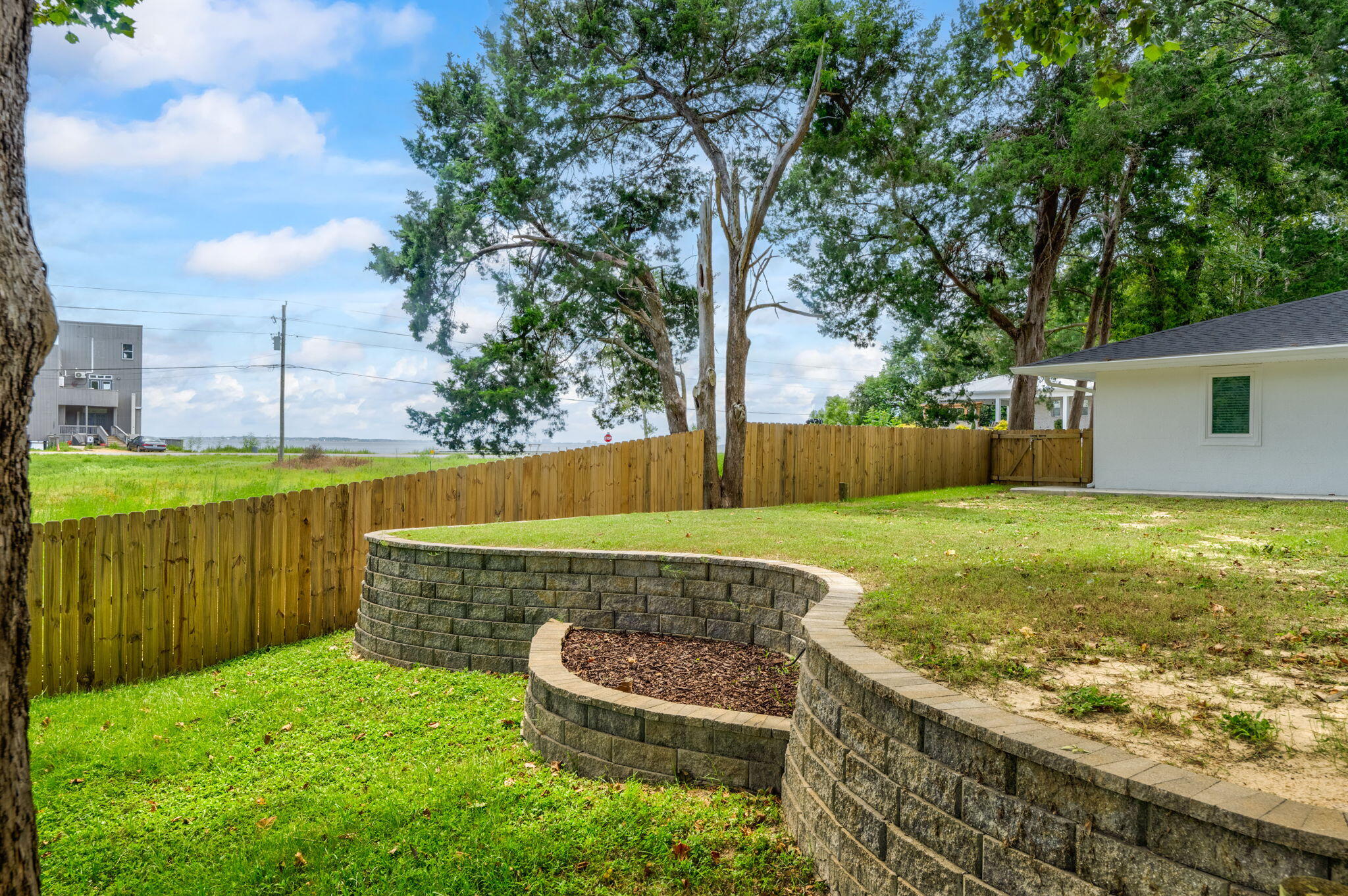 CHEROKEE - Residential