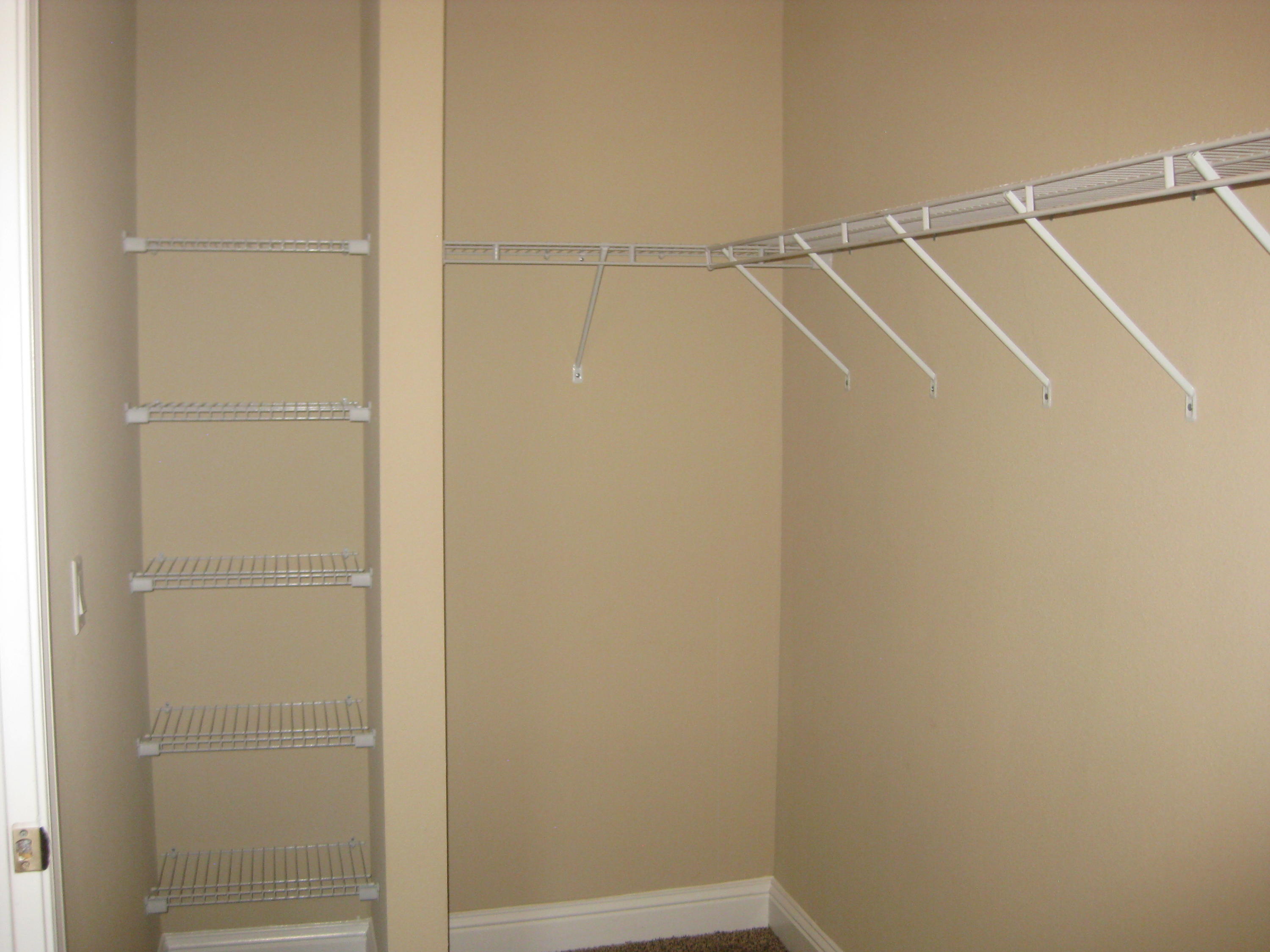 BROOKE ESTATES PH III - Residential