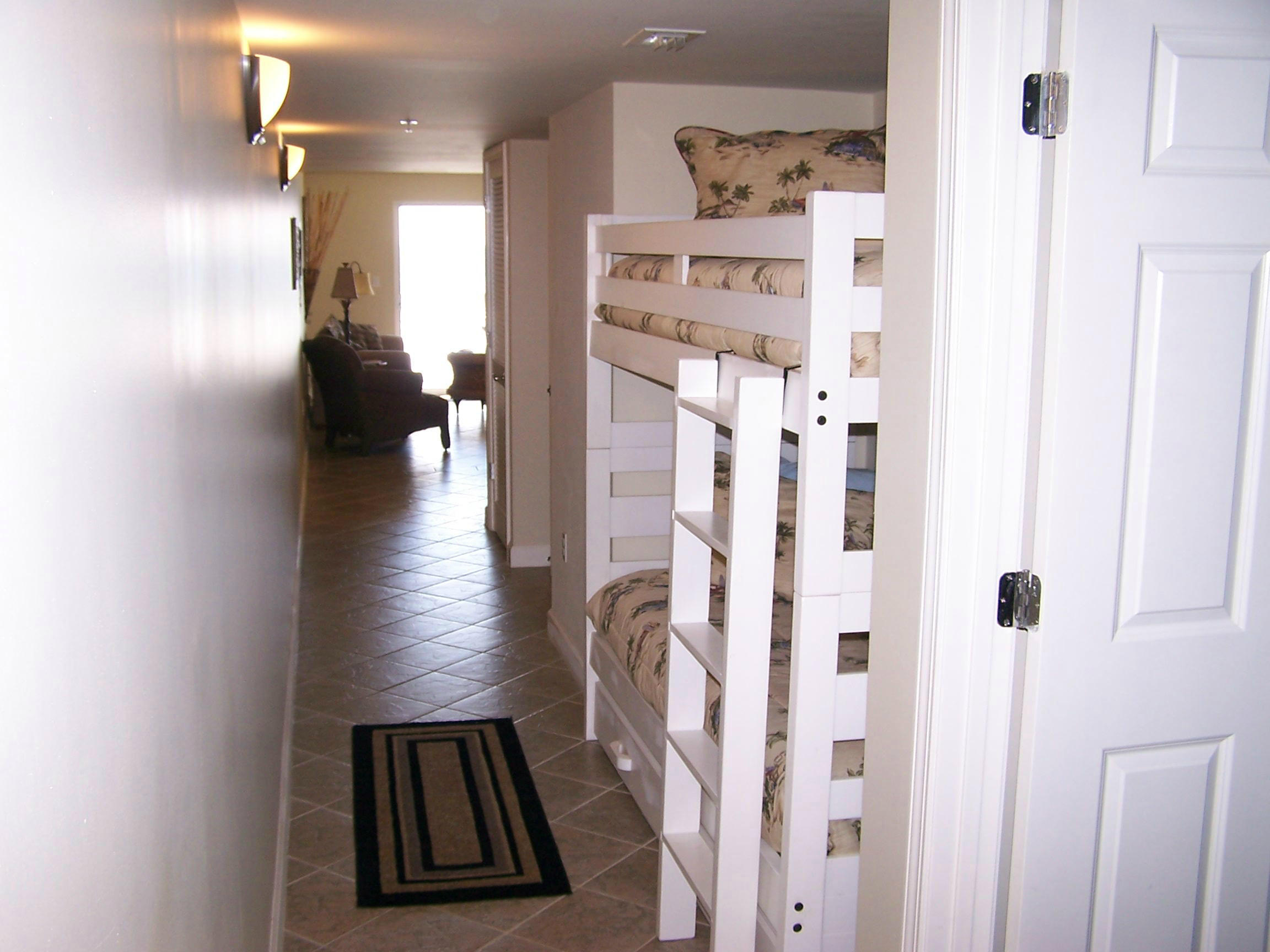 PELICAN ISLE - Residential