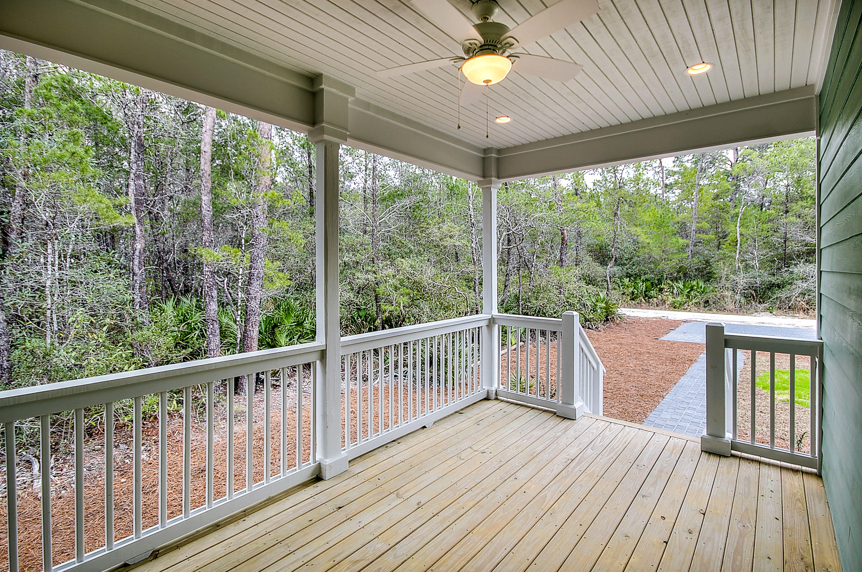 GRAYTON BAYOU - Residential