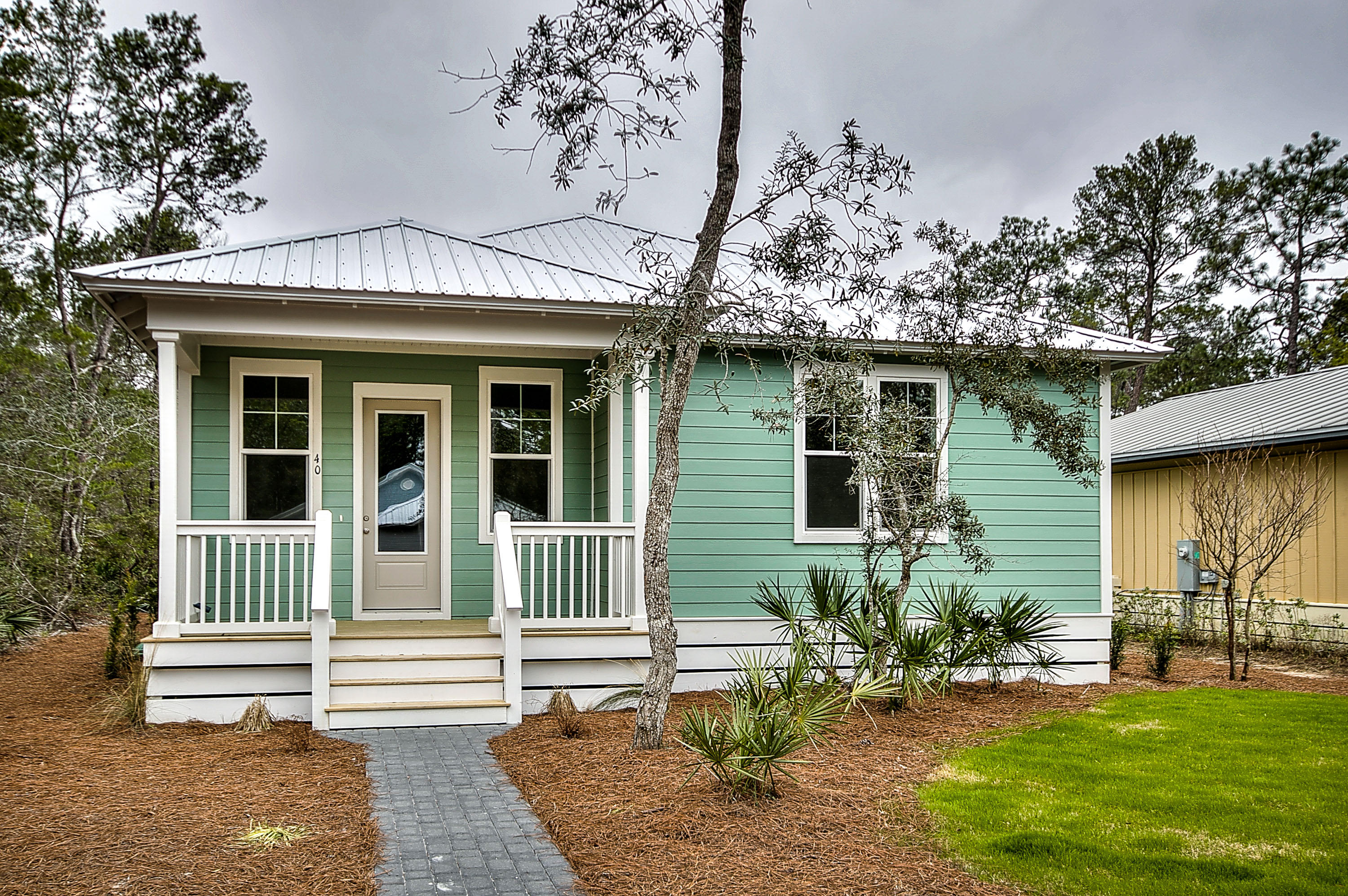 GRAYTON BAYOU - Residential