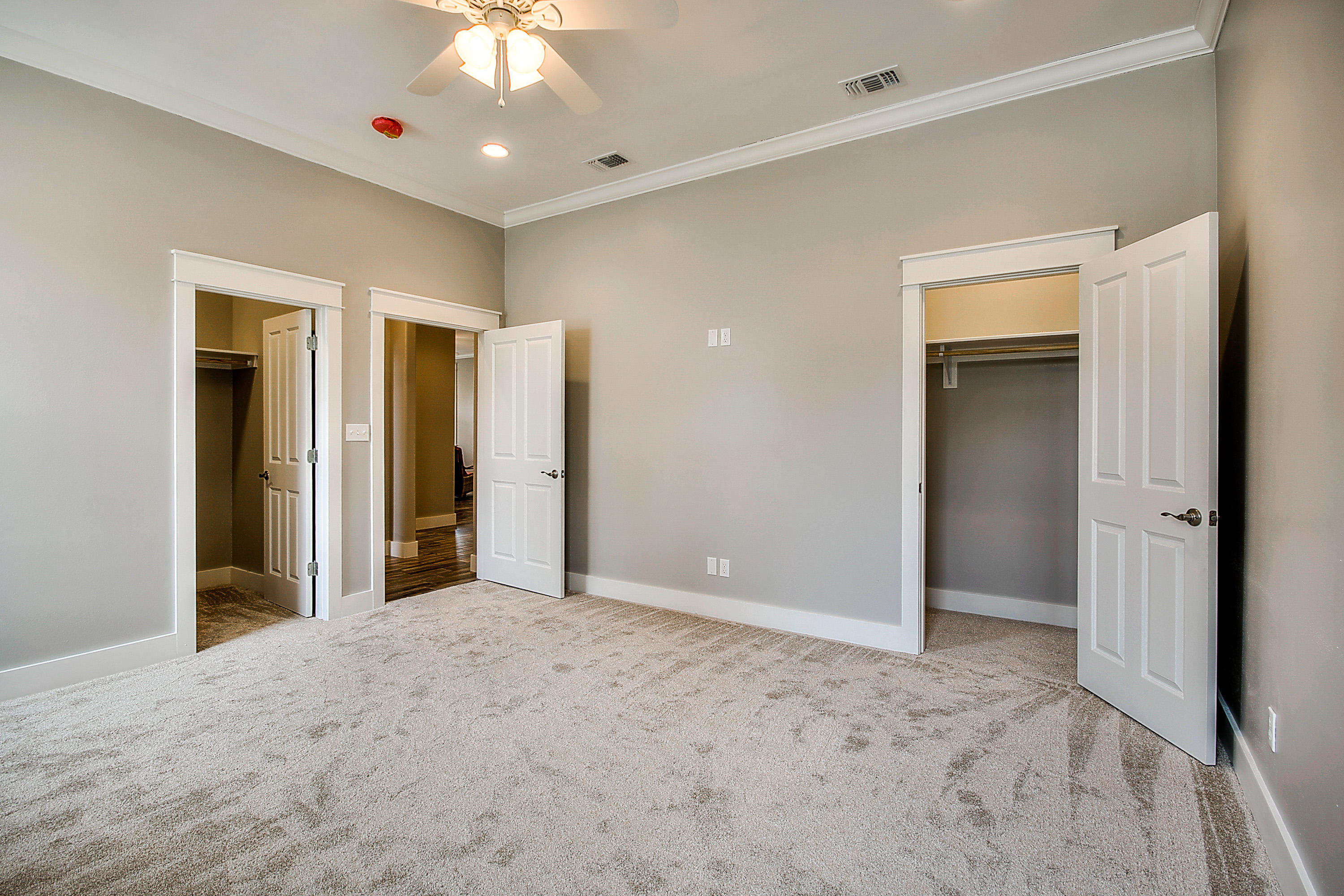 GRAYTON BAYOU - Residential