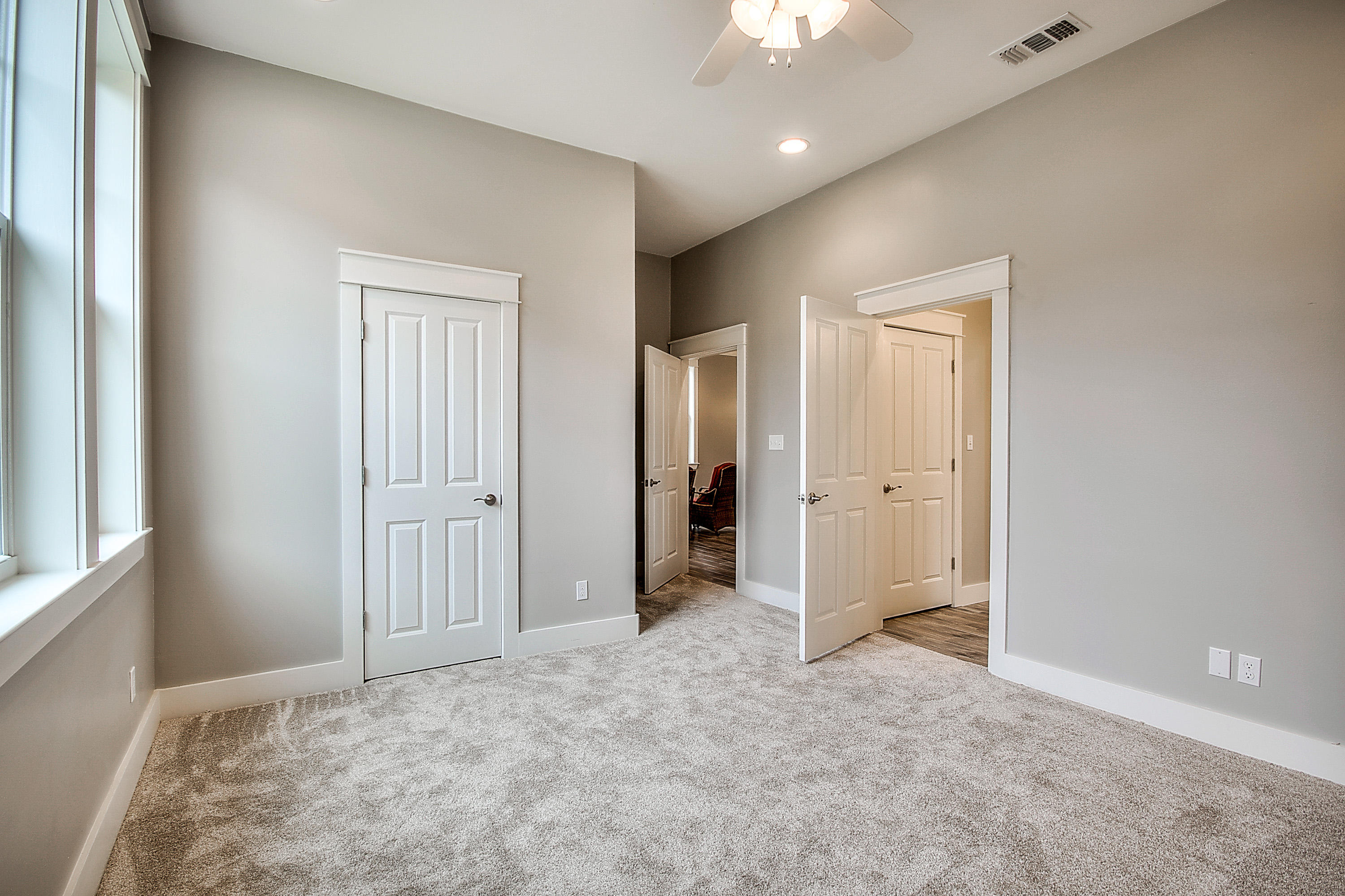 GRAYTON BAYOU - Residential