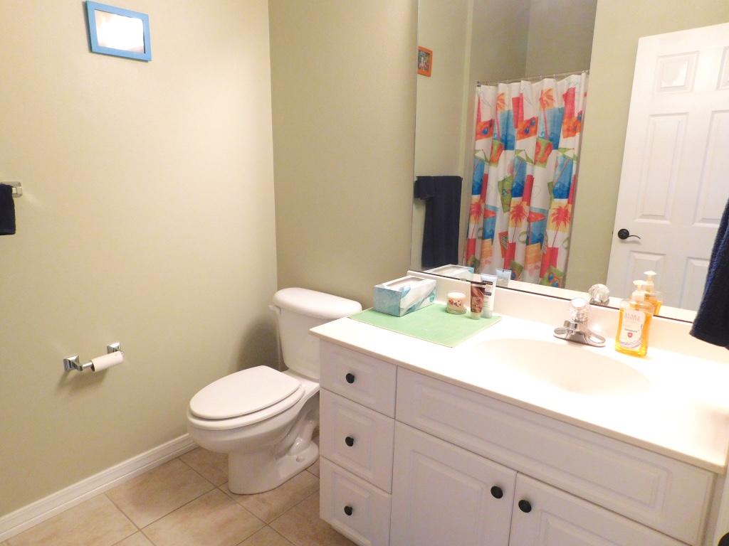 THE OAKS AT NICEVILLE - Residential