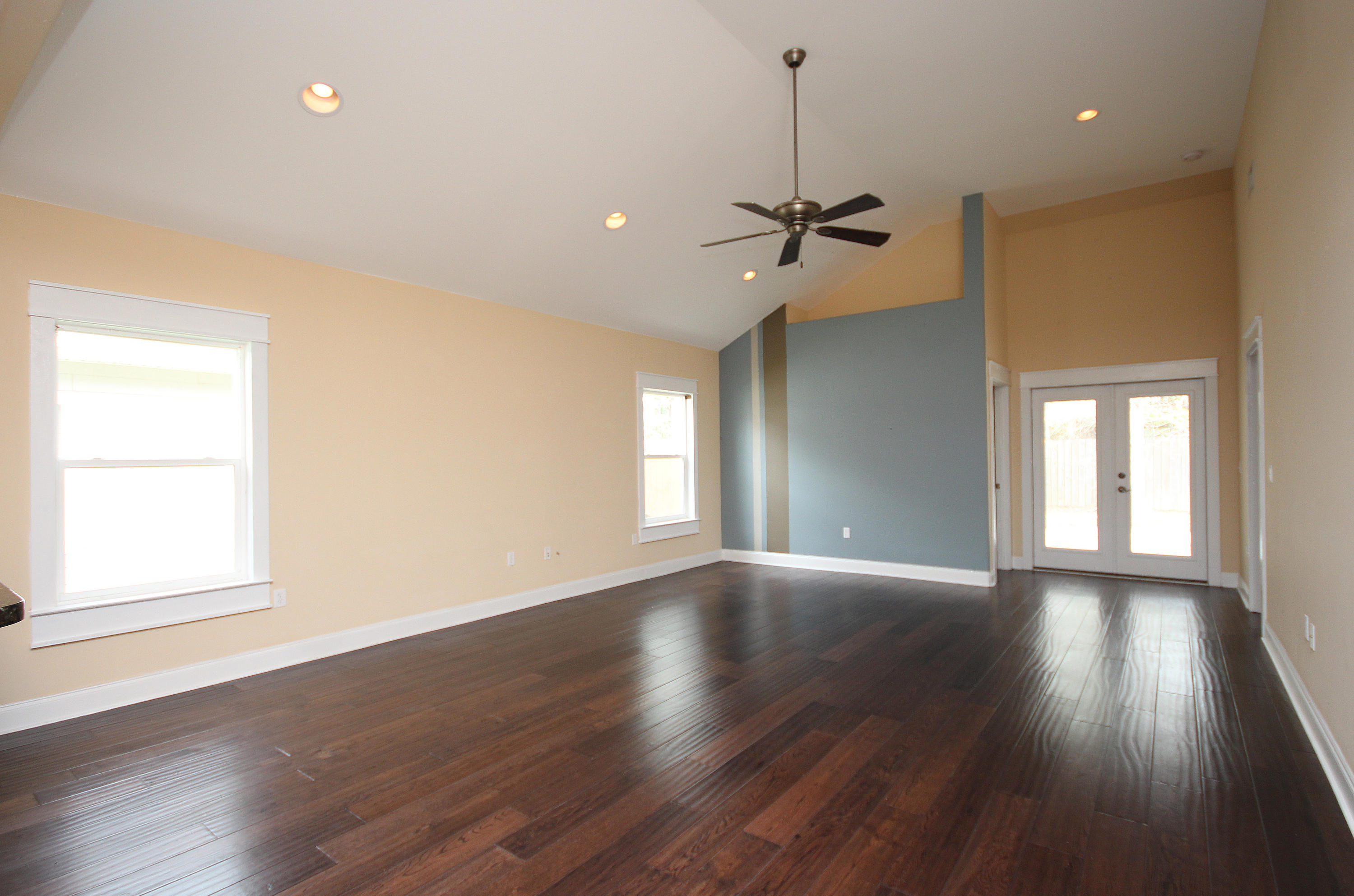 PINECREST ADDN - Residential