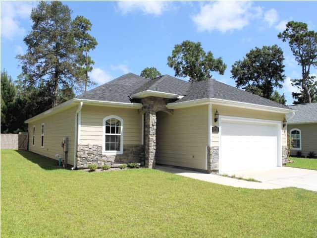 PINECREST ADDN - Residential