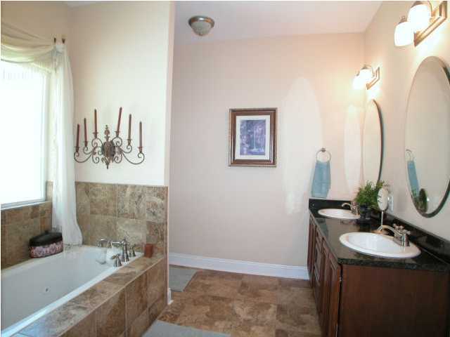 PINECREST ADDN - Residential