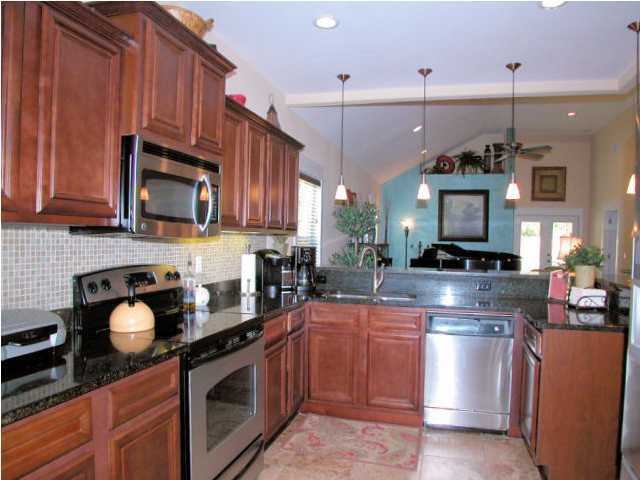 PINECREST ADDN - Residential