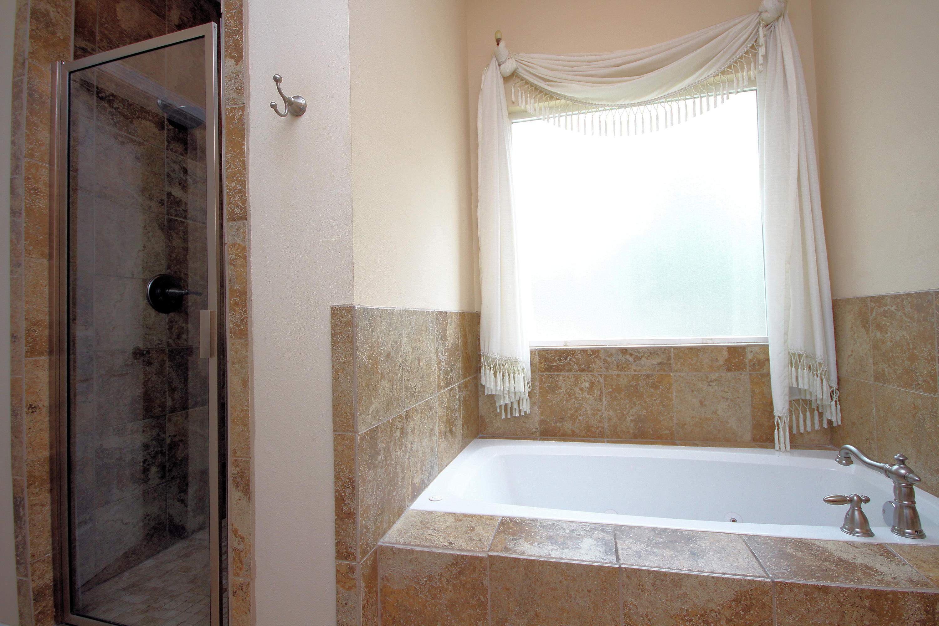 PINECREST ADDN - Residential