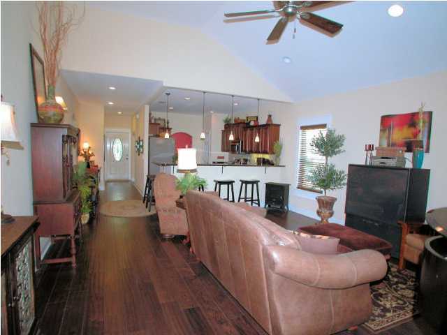 PINECREST ADDN - Residential