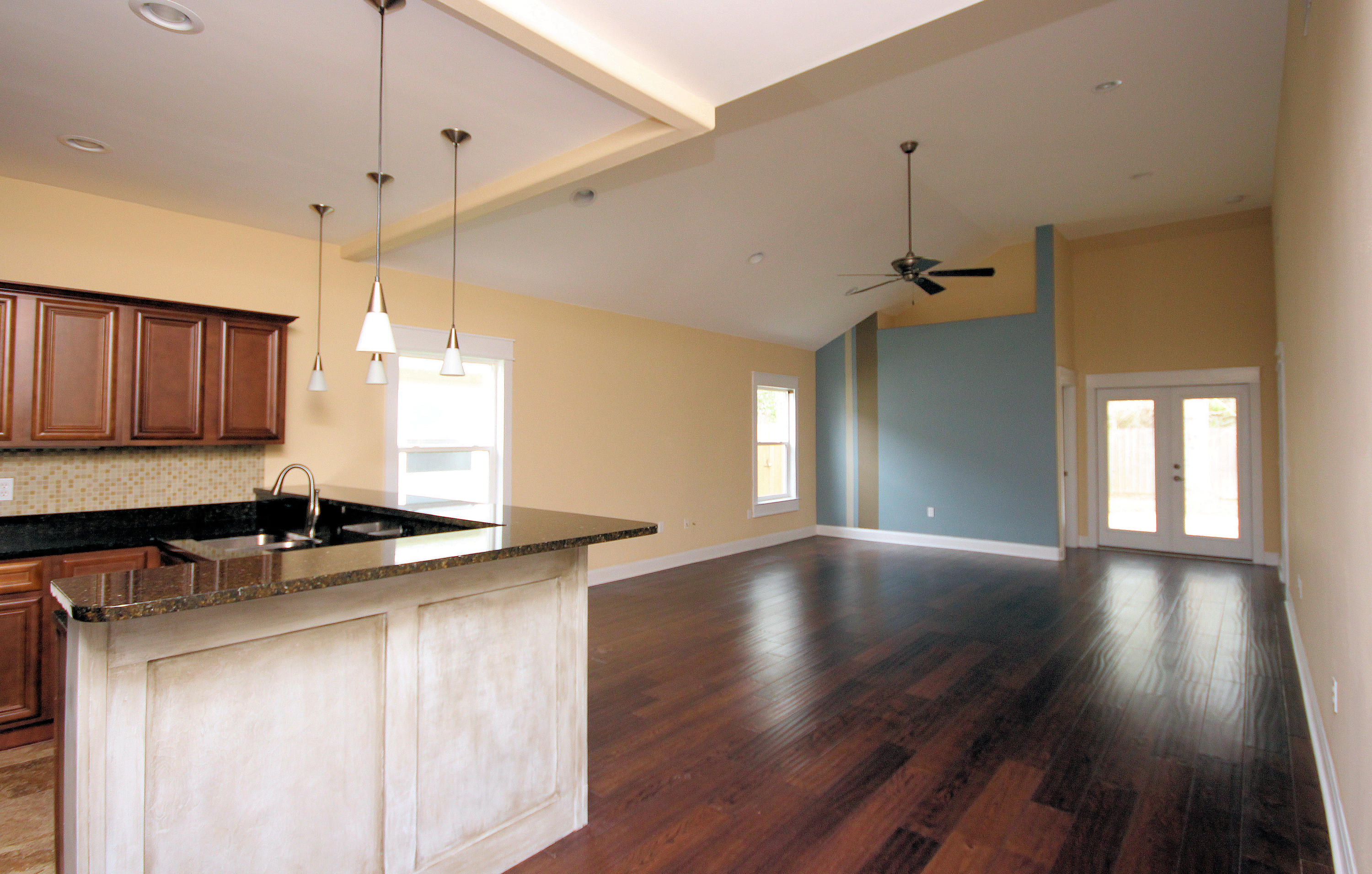 PINECREST ADDN - Residential