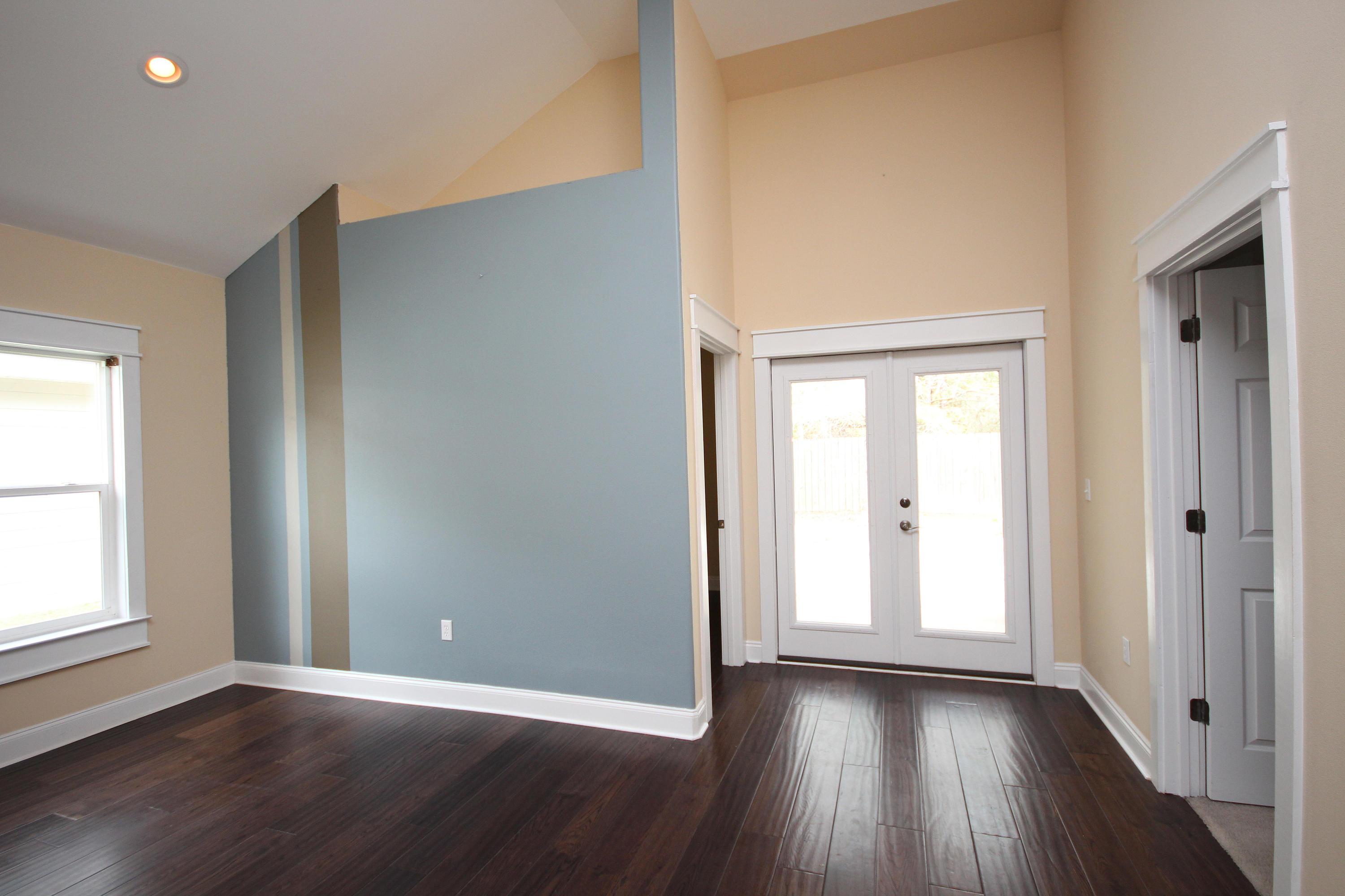 PINECREST ADDN - Residential