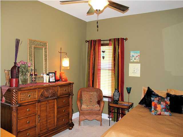 PINECREST ADDN - Residential