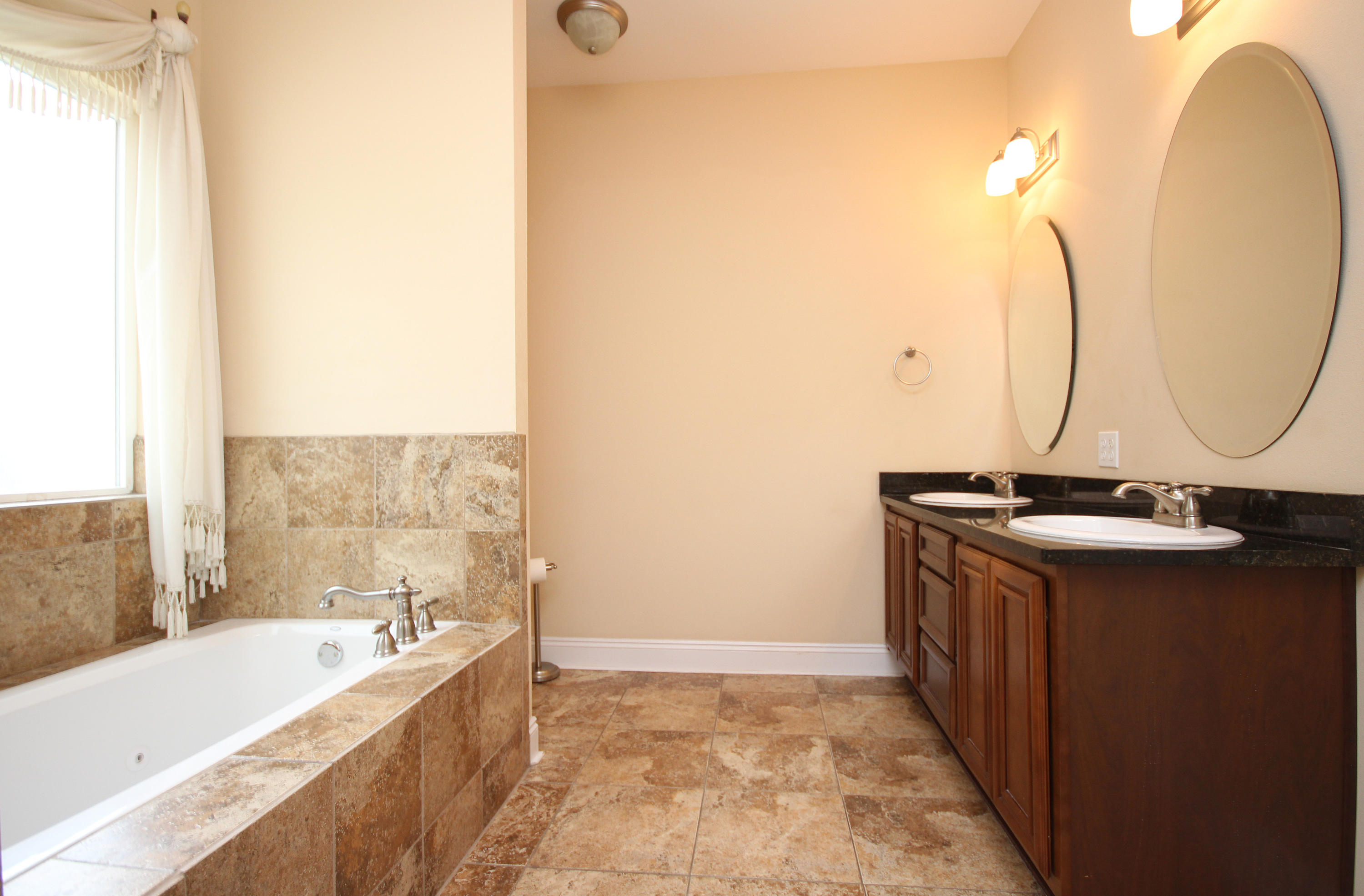 PINECREST ADDN - Residential